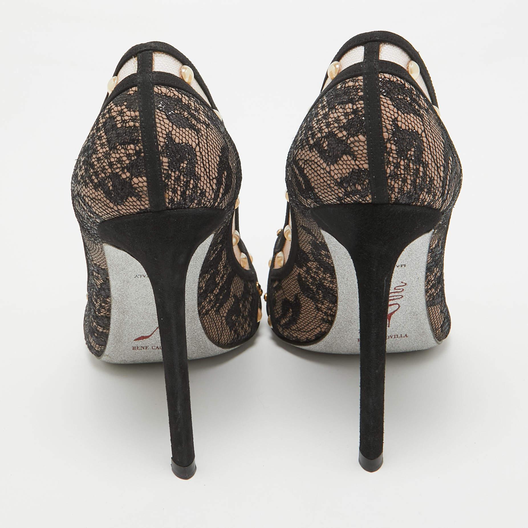Women's René Caovilla Black/Pink Lace Studded Pointed Toe Pumps Size 38 For Sale