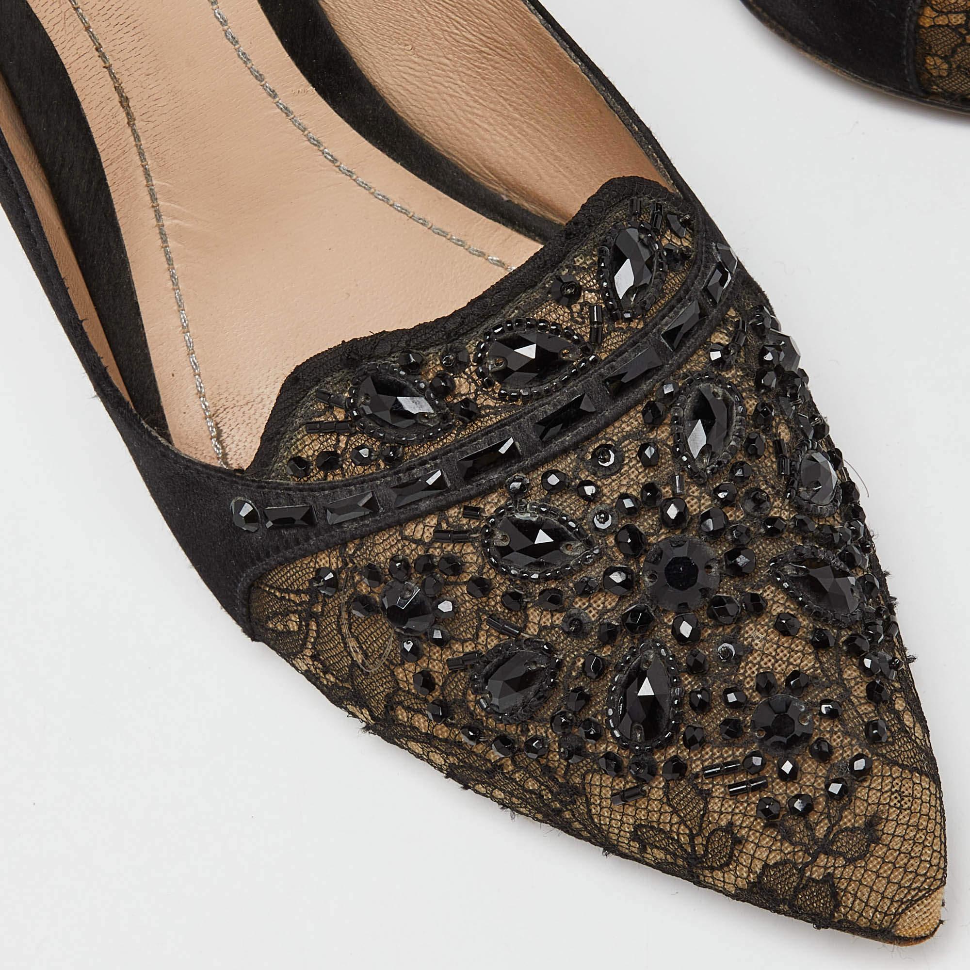 René Caovilla Black Satin and Lace Crystal Embellished Pumps Size 41.5 For Sale 3