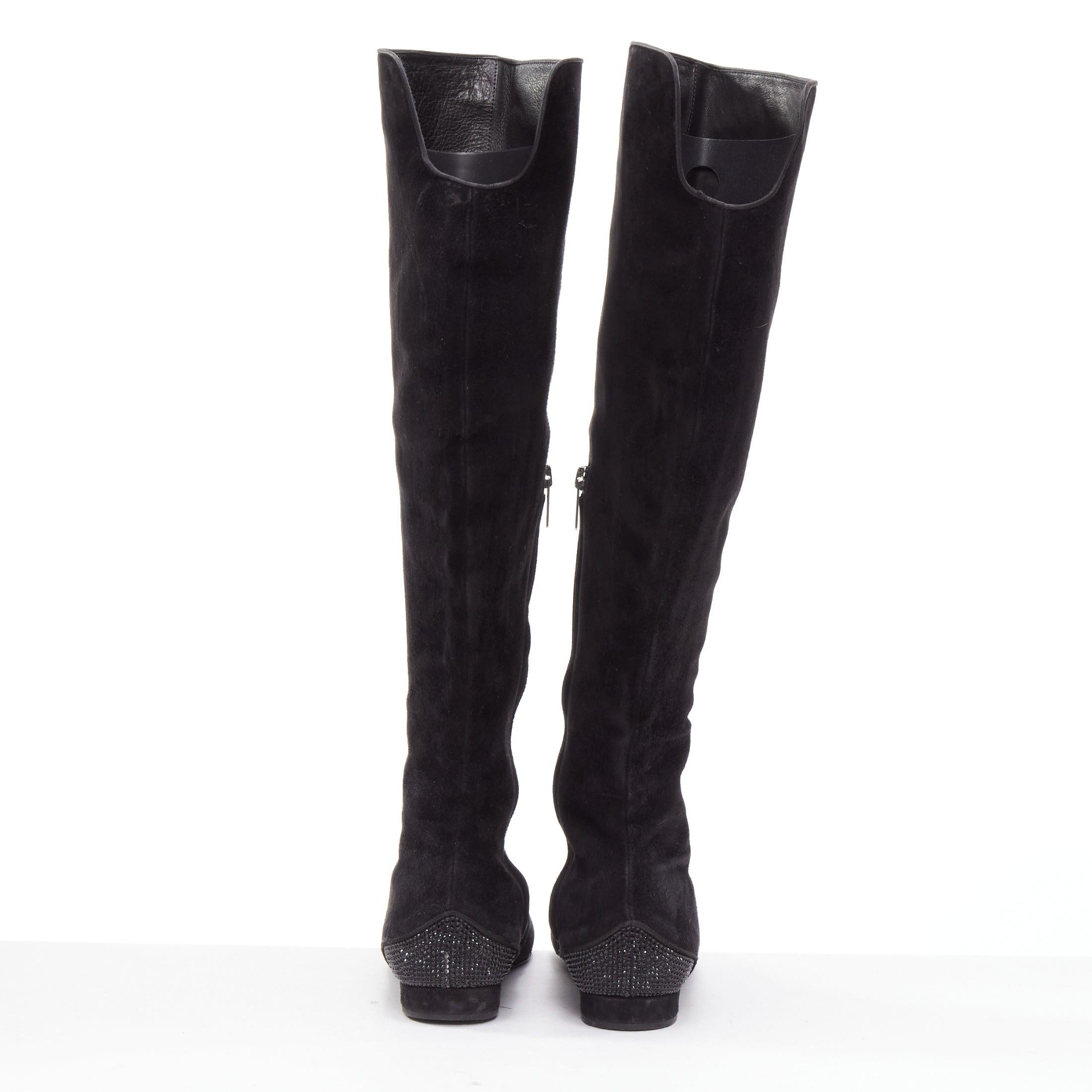 Rene Caovilla, botte plate en daim noir avec fente arrière et strass au niveau du genou EU35.5 Pour femmes en vente