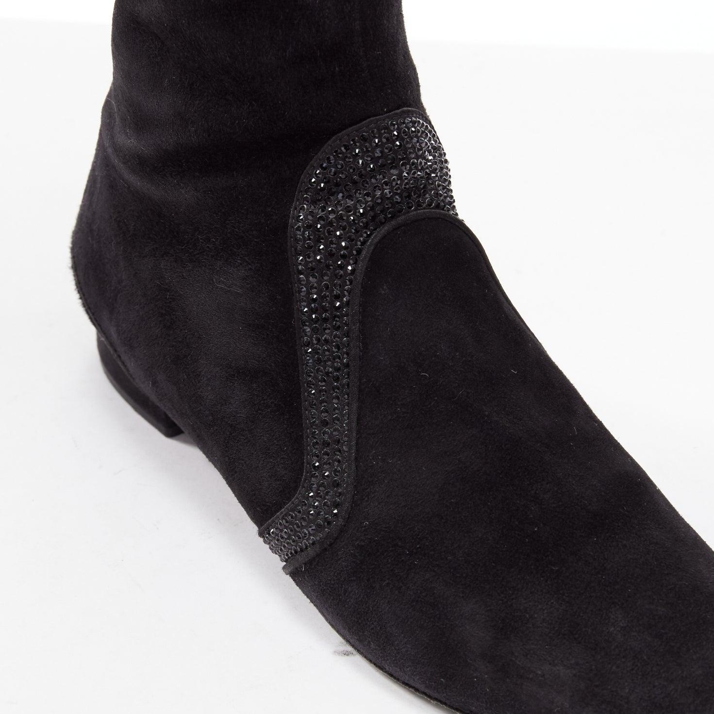 Rene Caovilla, botte plate en daim noir avec fente arrière et strass au niveau du genou EU35.5 en vente 2