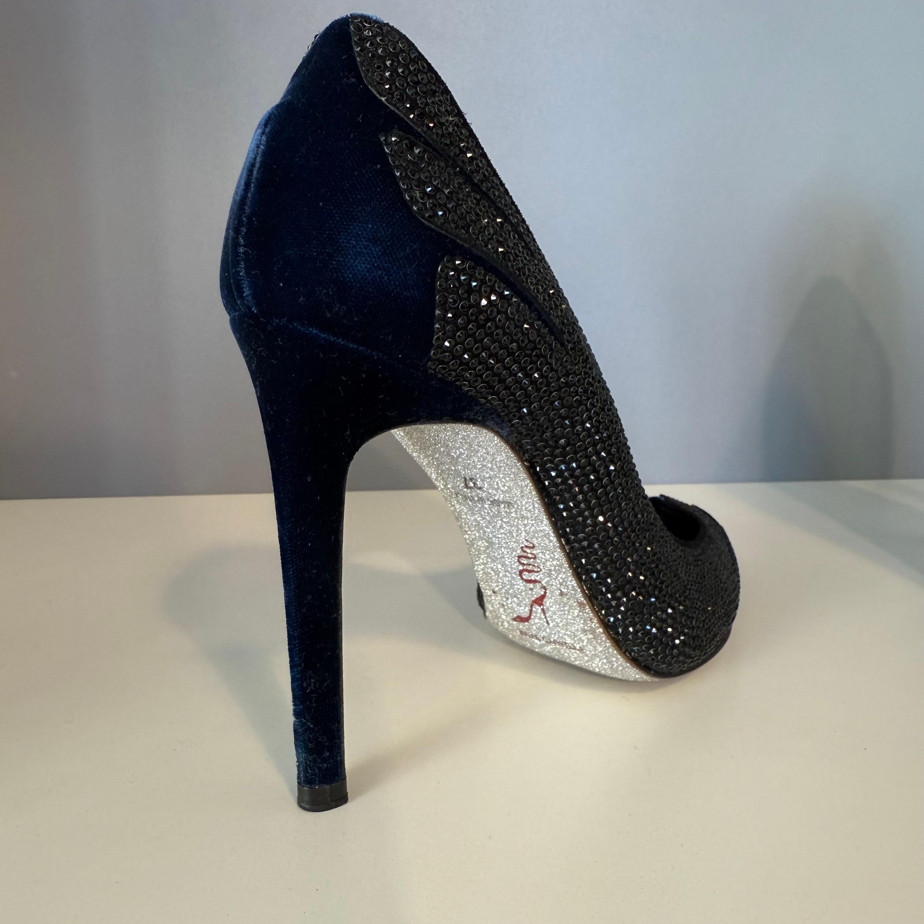 Donna Décolleté René Caovilla in velluto blu e cristalli misura 37 in vendita