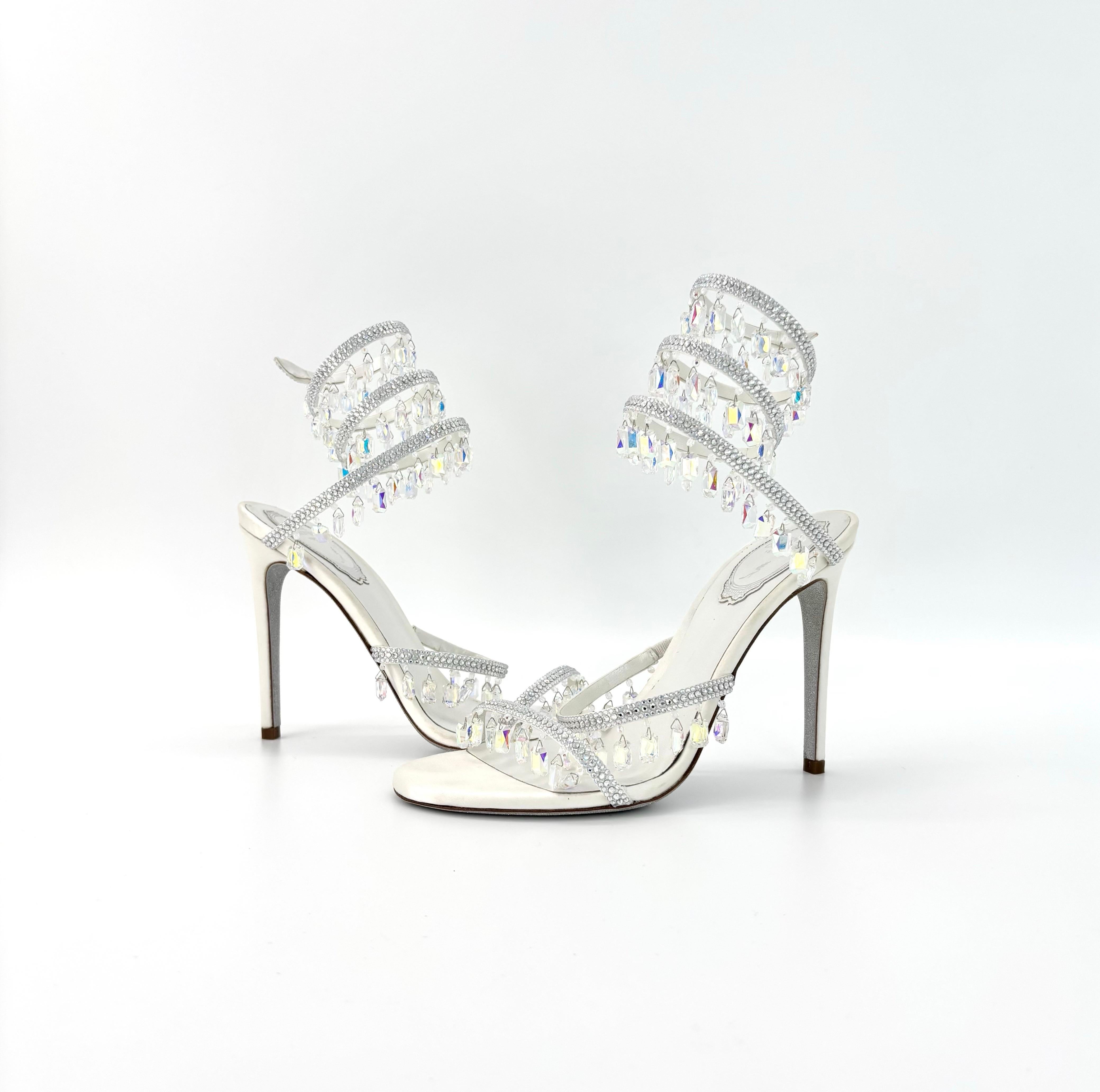 Rene Caovilla Kronleuchter Weiß 105 Kristallverzierte Wraparound Sandalen 38 (Grau) im Angebot