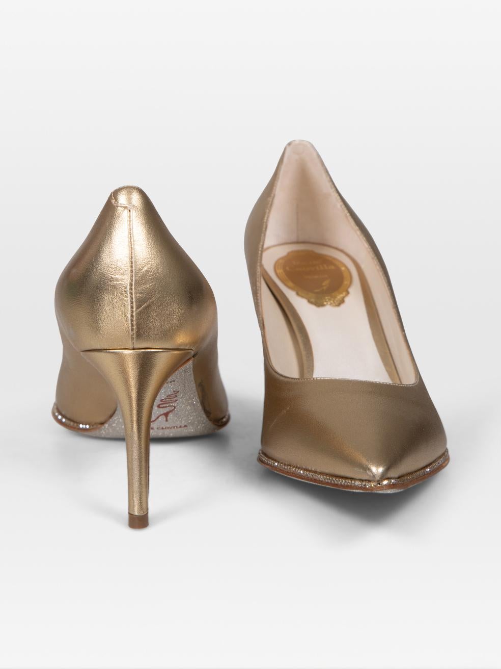 Marron Rene His His en cuir doré avec détails en cristal Taille IT 37.5 en vente