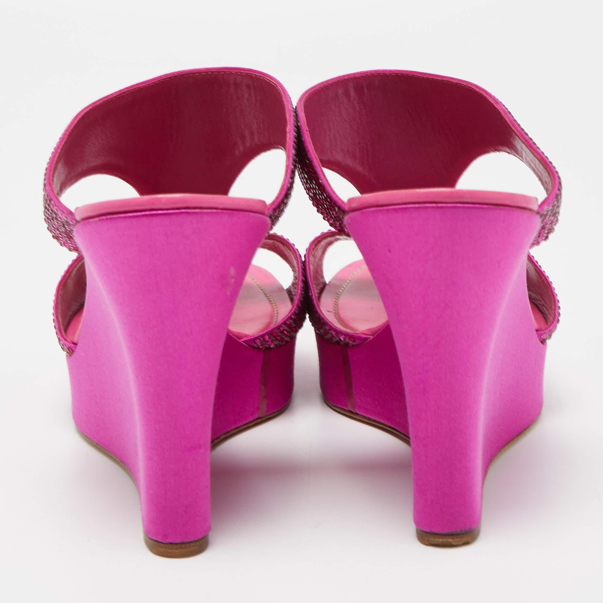 René Caovilla Pink Satin Crystal Embellished Wedge Slide Sandals Size 41 For Sale 1