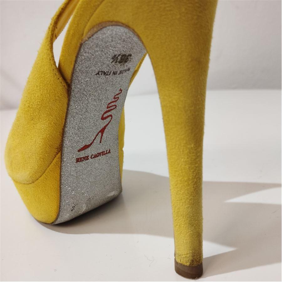 René Caovilla Suede sandal size 36 1/2 In Excellent Condition For Sale In Gazzaniga (BG), IT