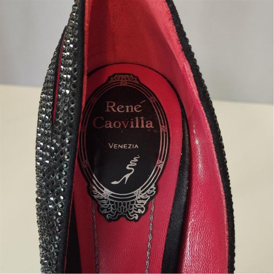 René Caovilla Velvet & Crystals Décolleté size 37 For Sale 1