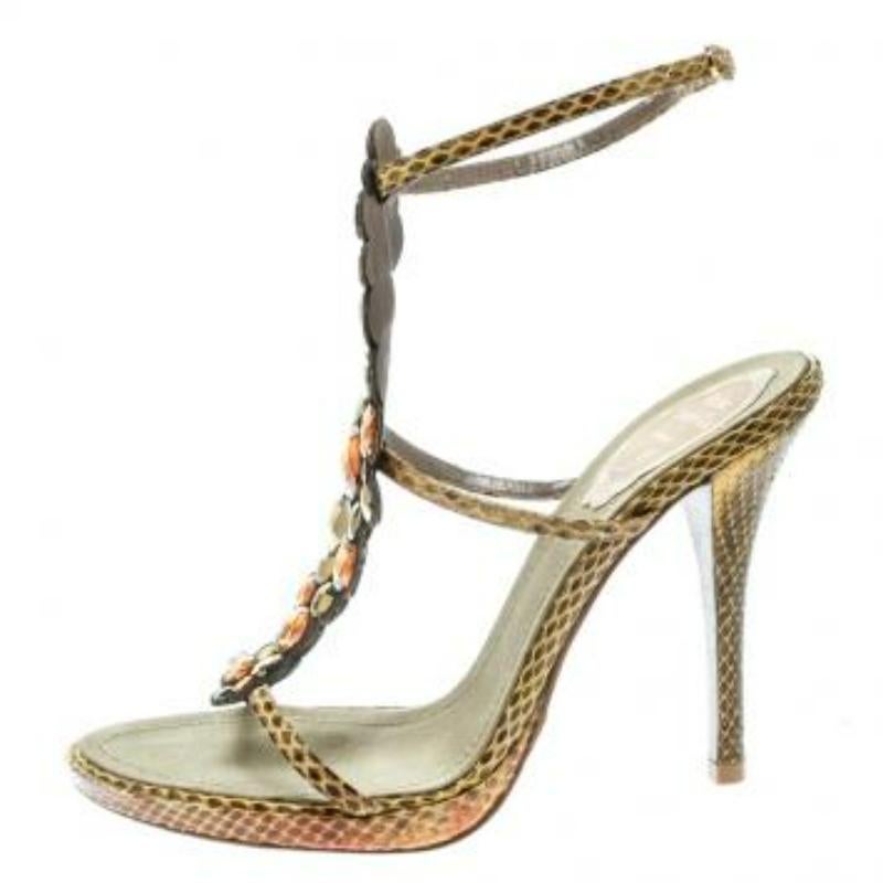 René Caovilla Sandali Strappy impreziositi da cristalli in pitone giallo misura 37,5 in vendita 2