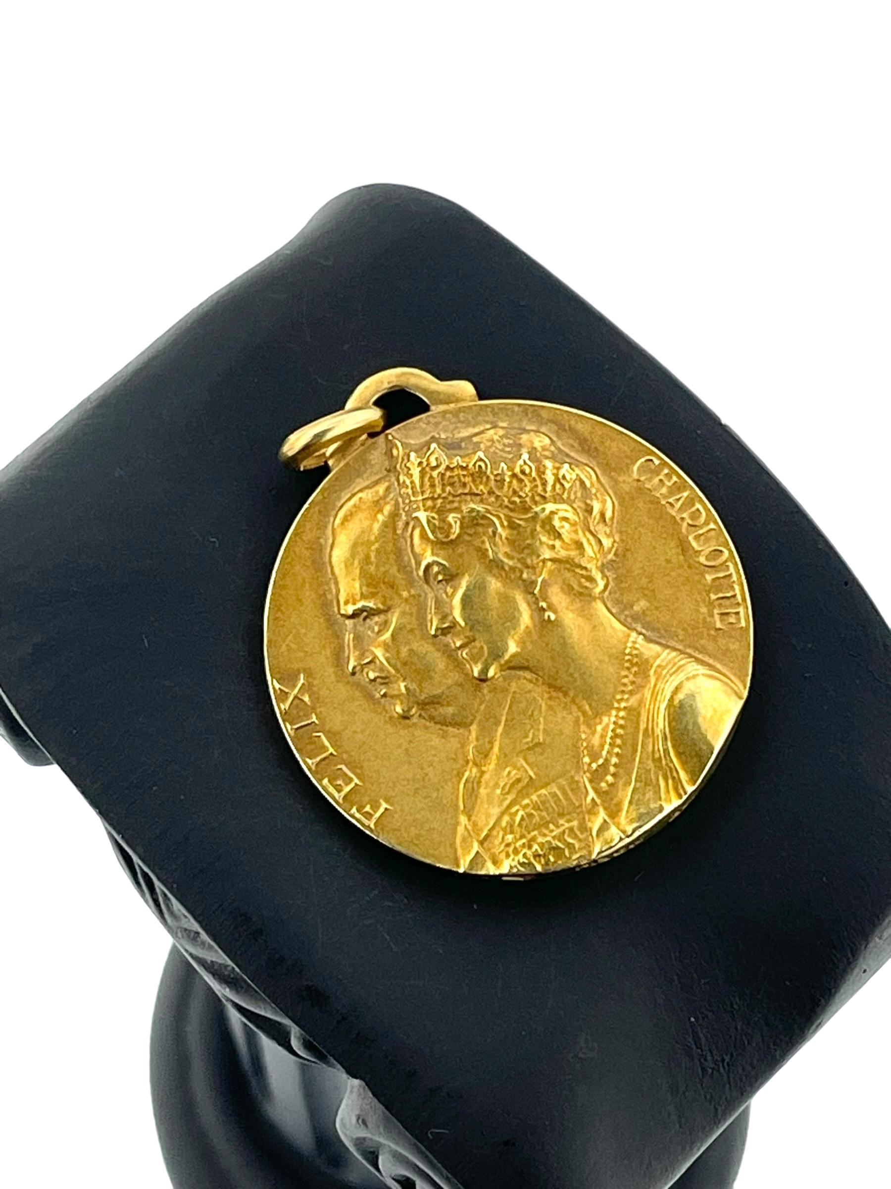 René Cliquet Gold Medal Pendant 