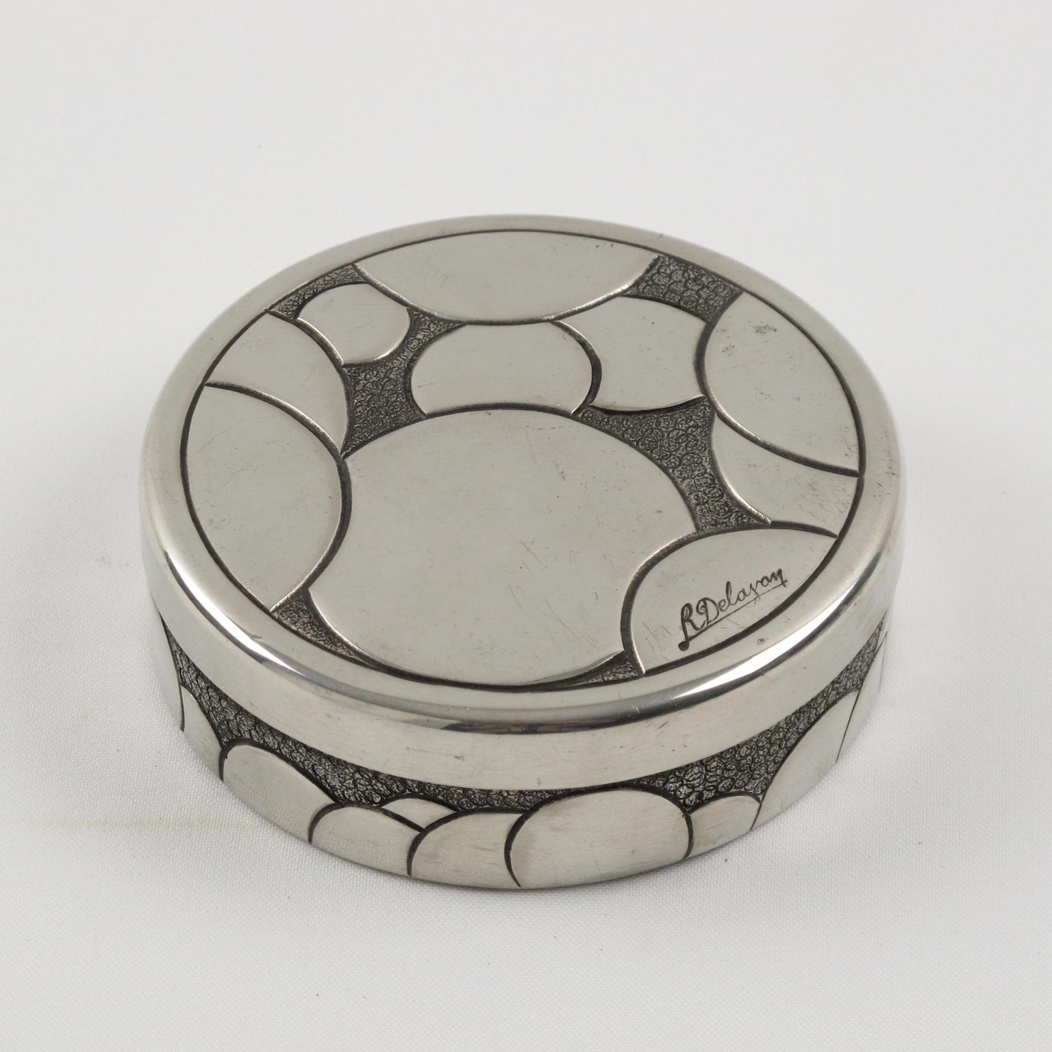 René Delavan French Art Deco Dinanderie Polished Pewter Box, Set of 2 Pieces 5