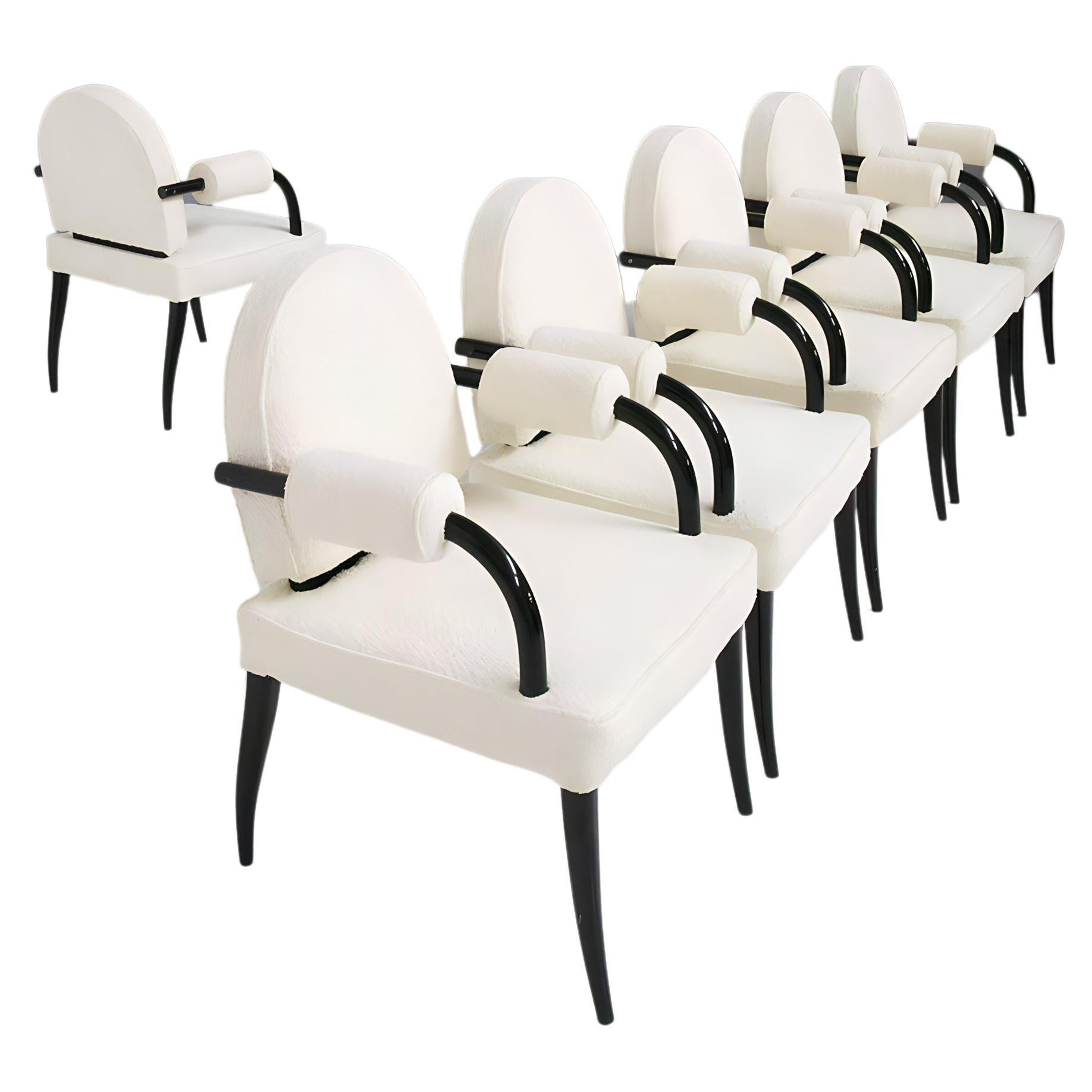 Renè Drouet, important ensemble de six chaises en bois et bouclé blanc