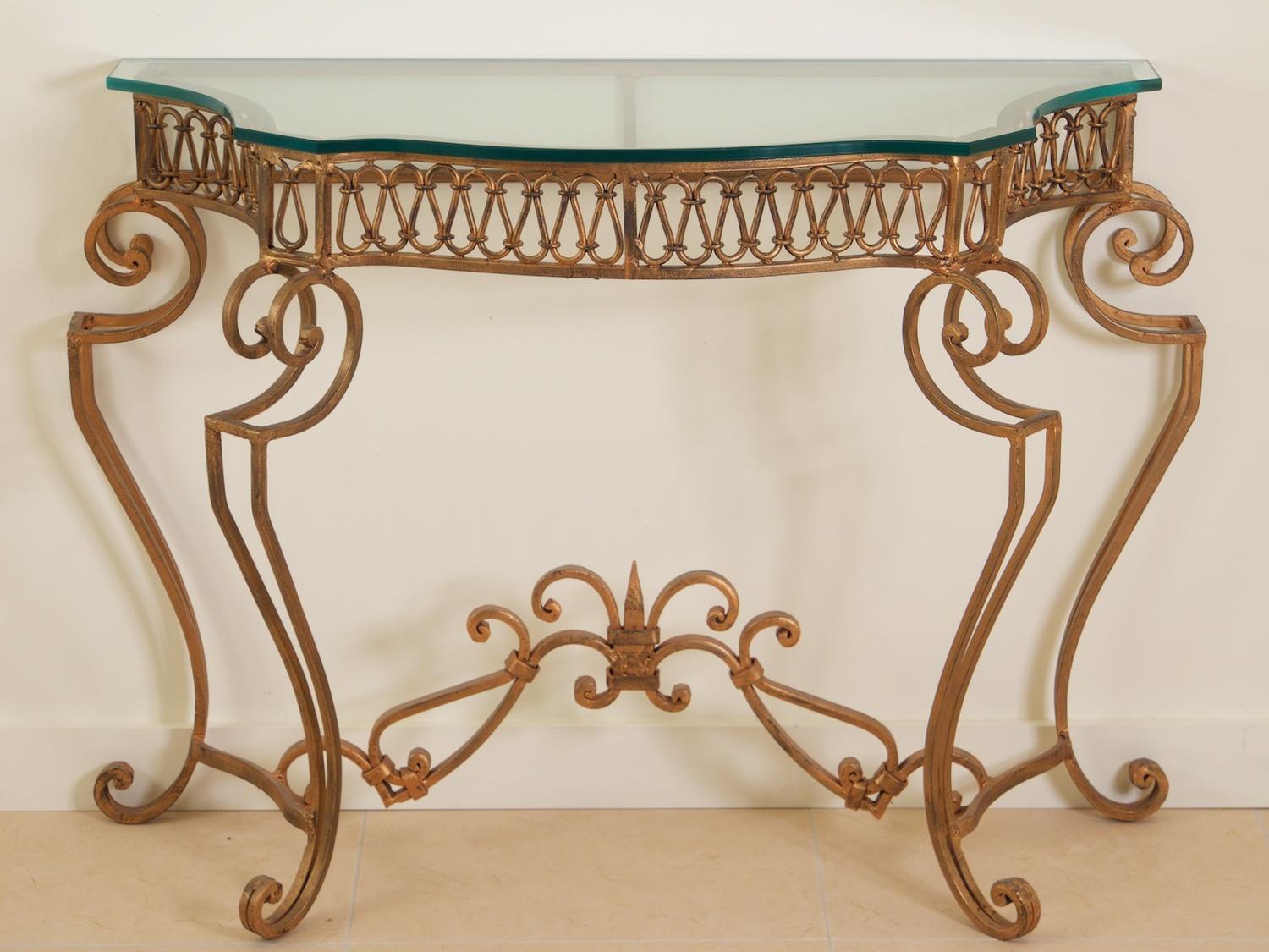 French Rene Drouet Pair of Decorative Consoles For Sale