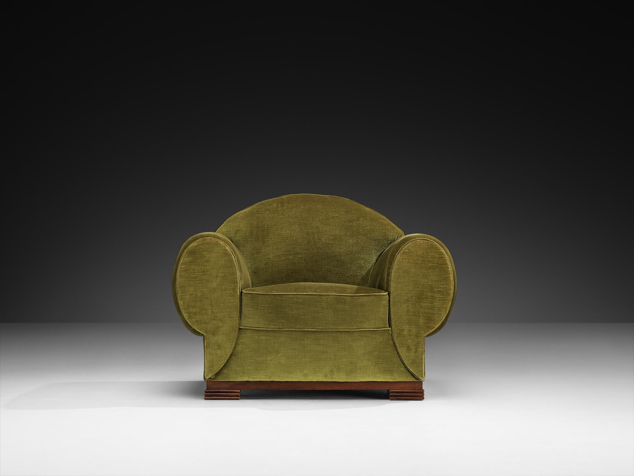 René Drouet Pair of Lounge Chairs in Olive Green Corduroy and Walnut In Good Condition For Sale In Waalwijk, NL