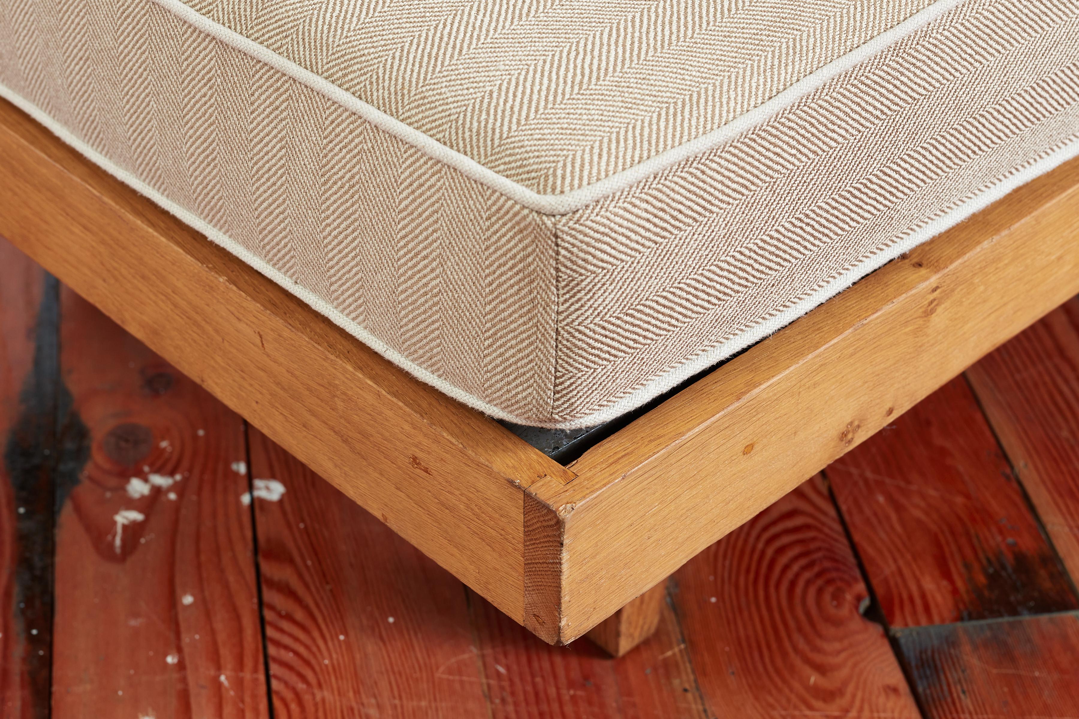 Rene Gabriel Daybed 6