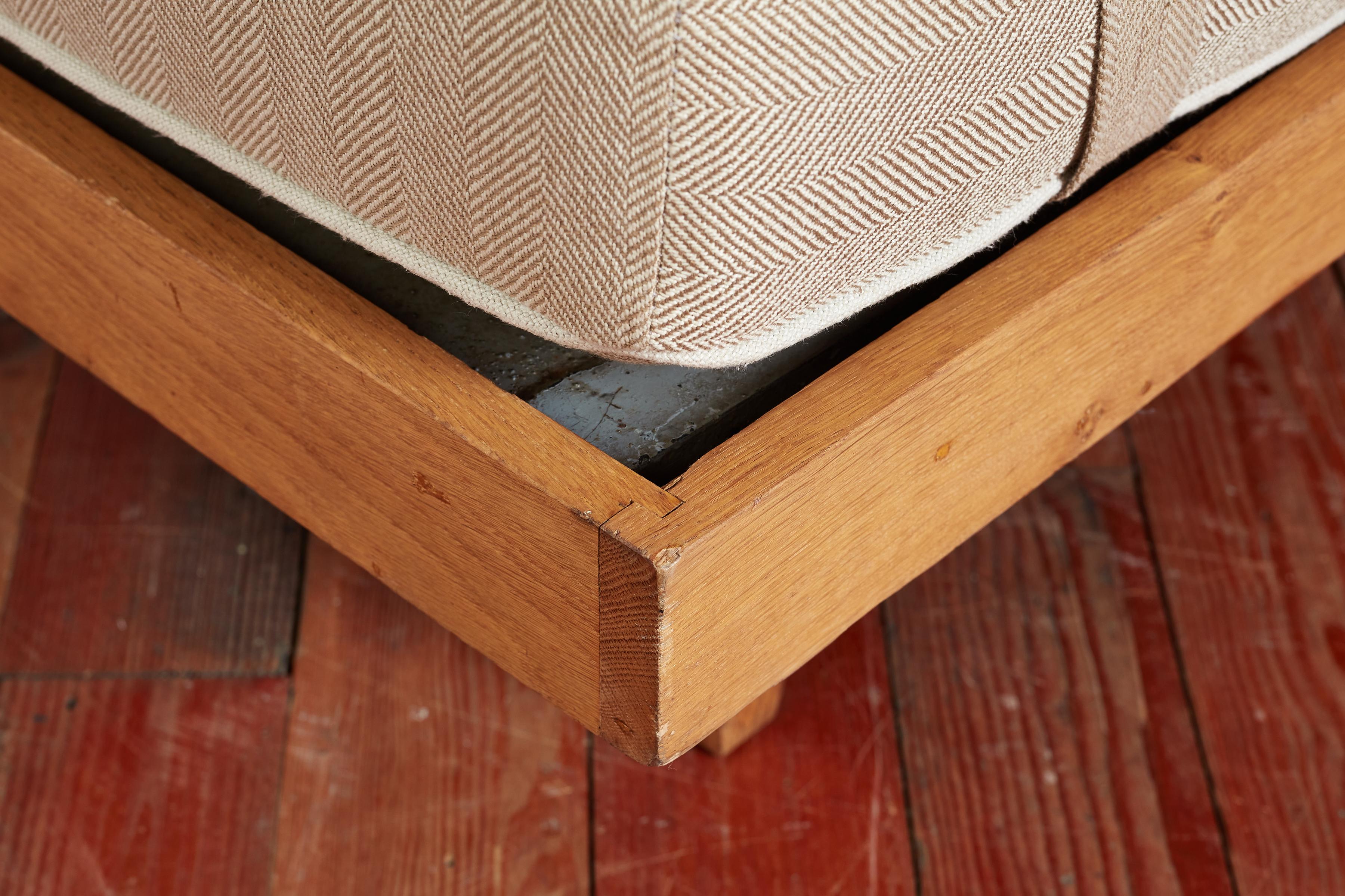 Rene Gabriel Daybed 11