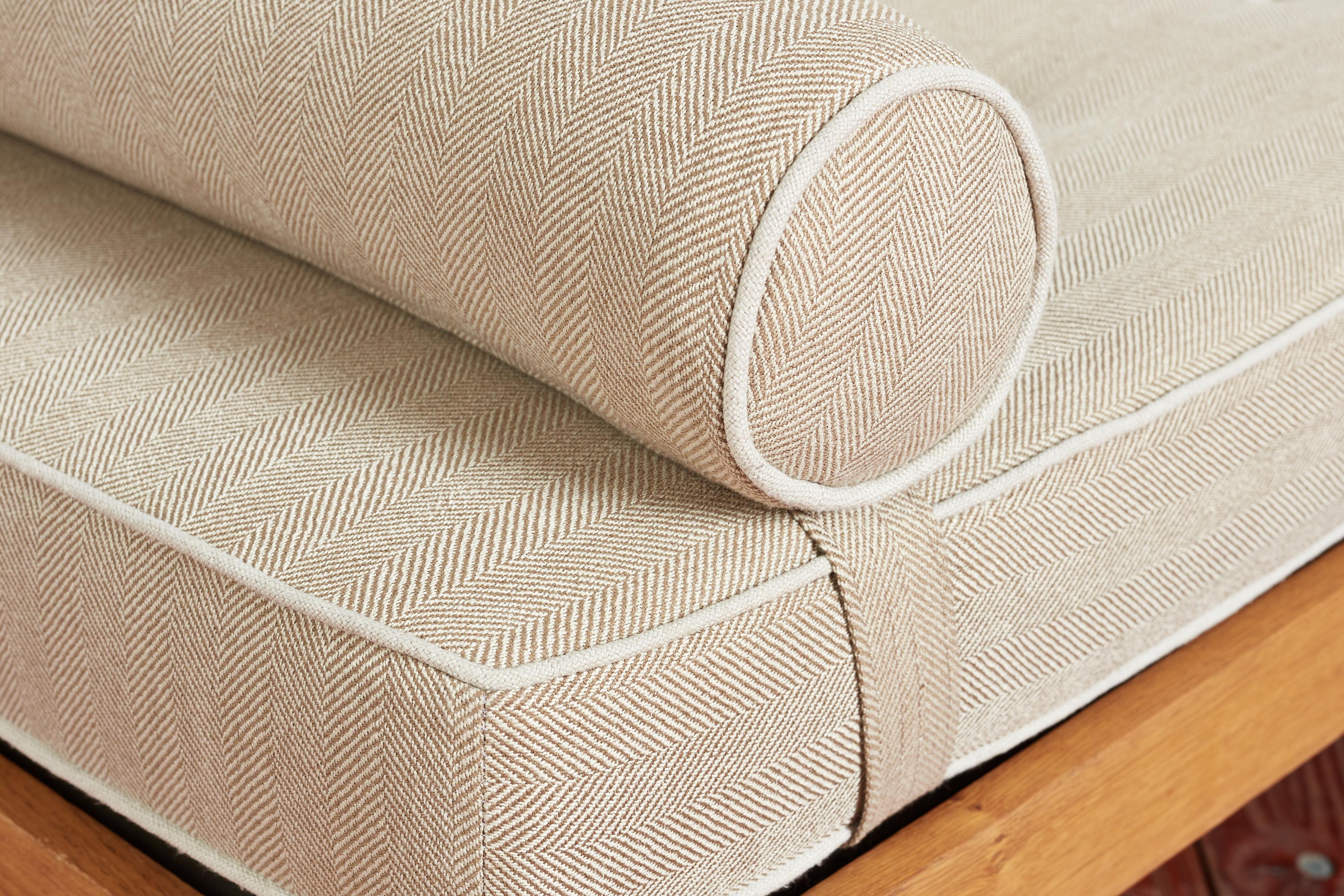 Rene Gabriel Daybed 12