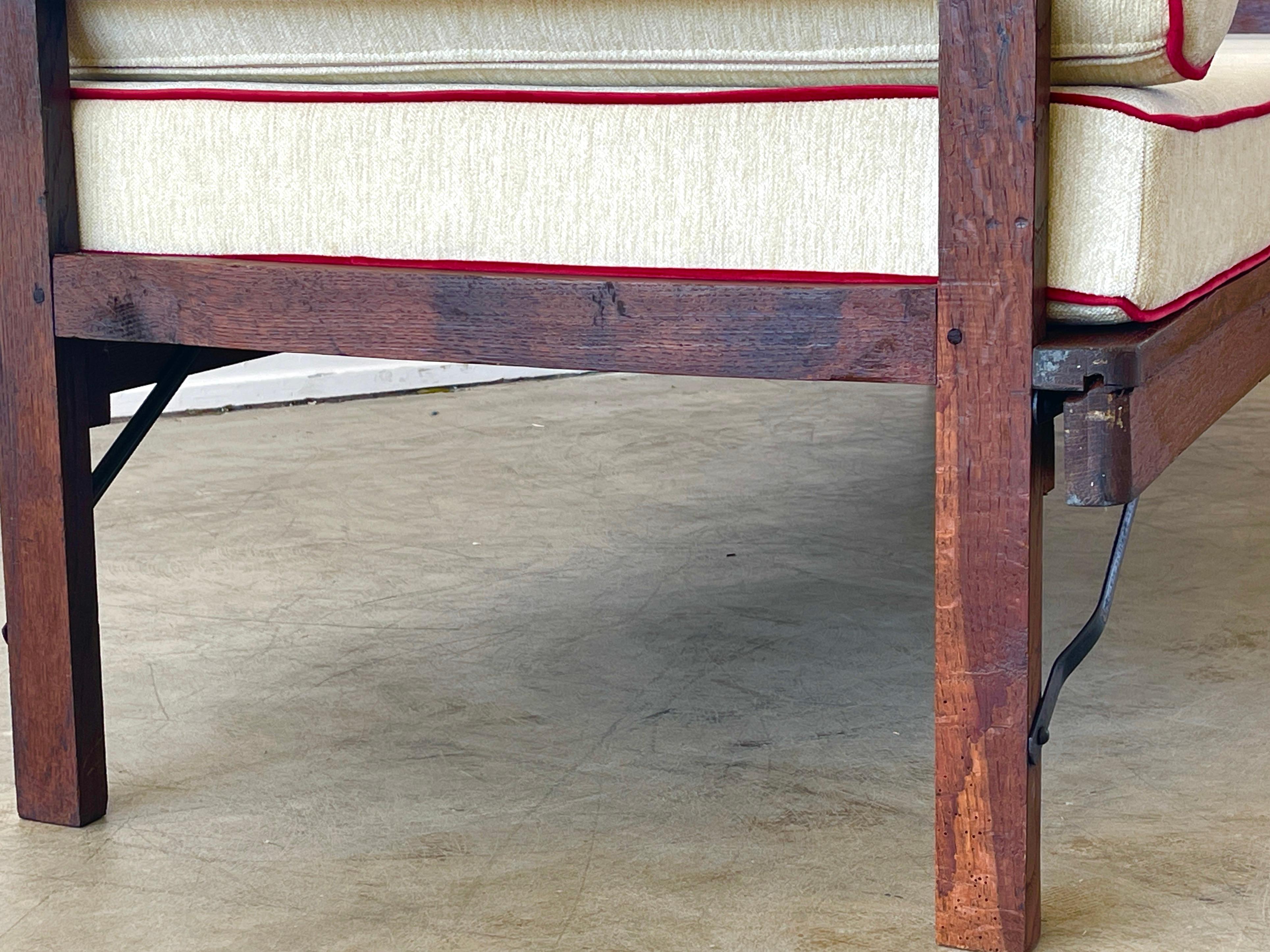 Rene Gabriel Daybed 1