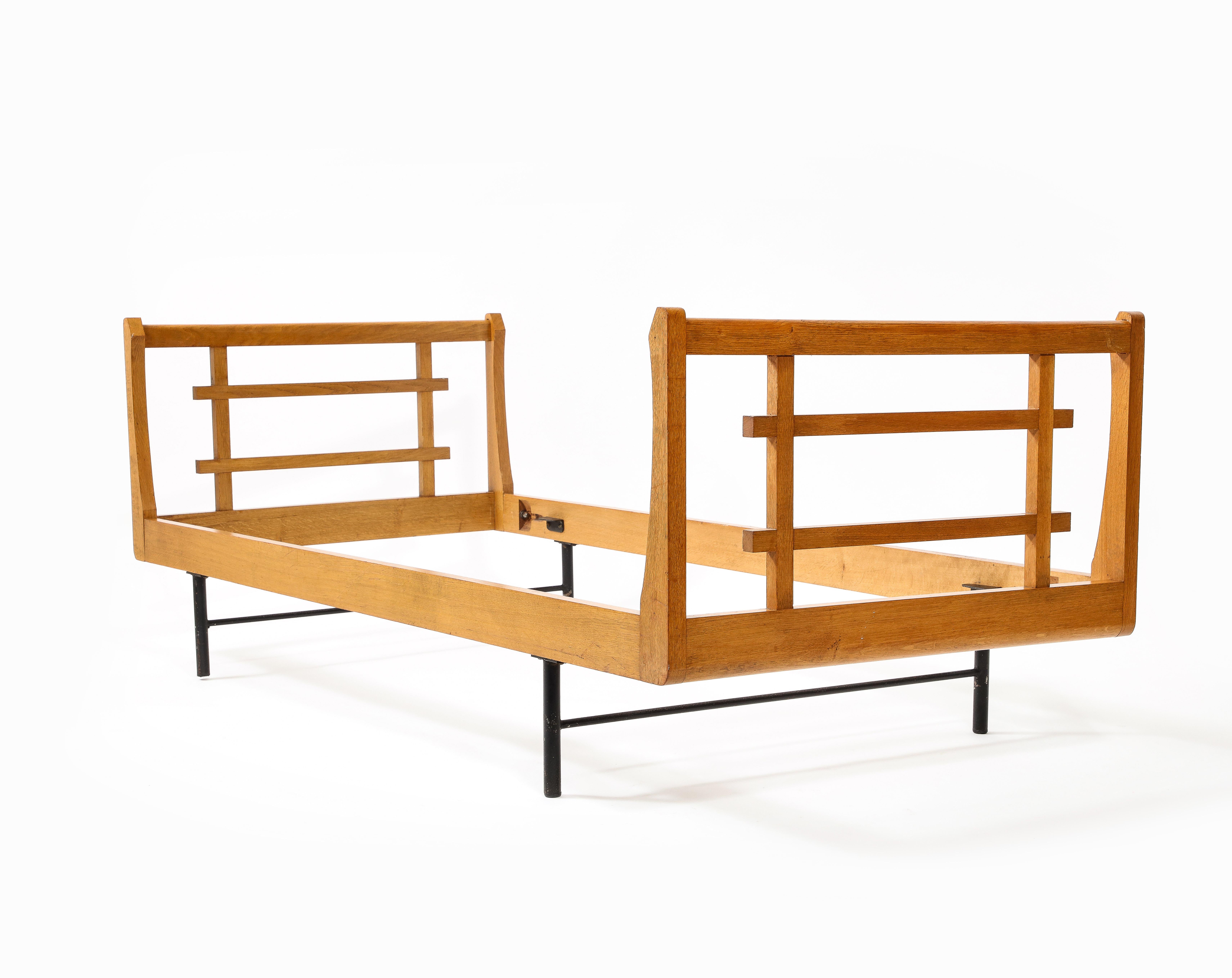 René Gabriel Daybed, France 1950s In Good Condition For Sale In New York, NY