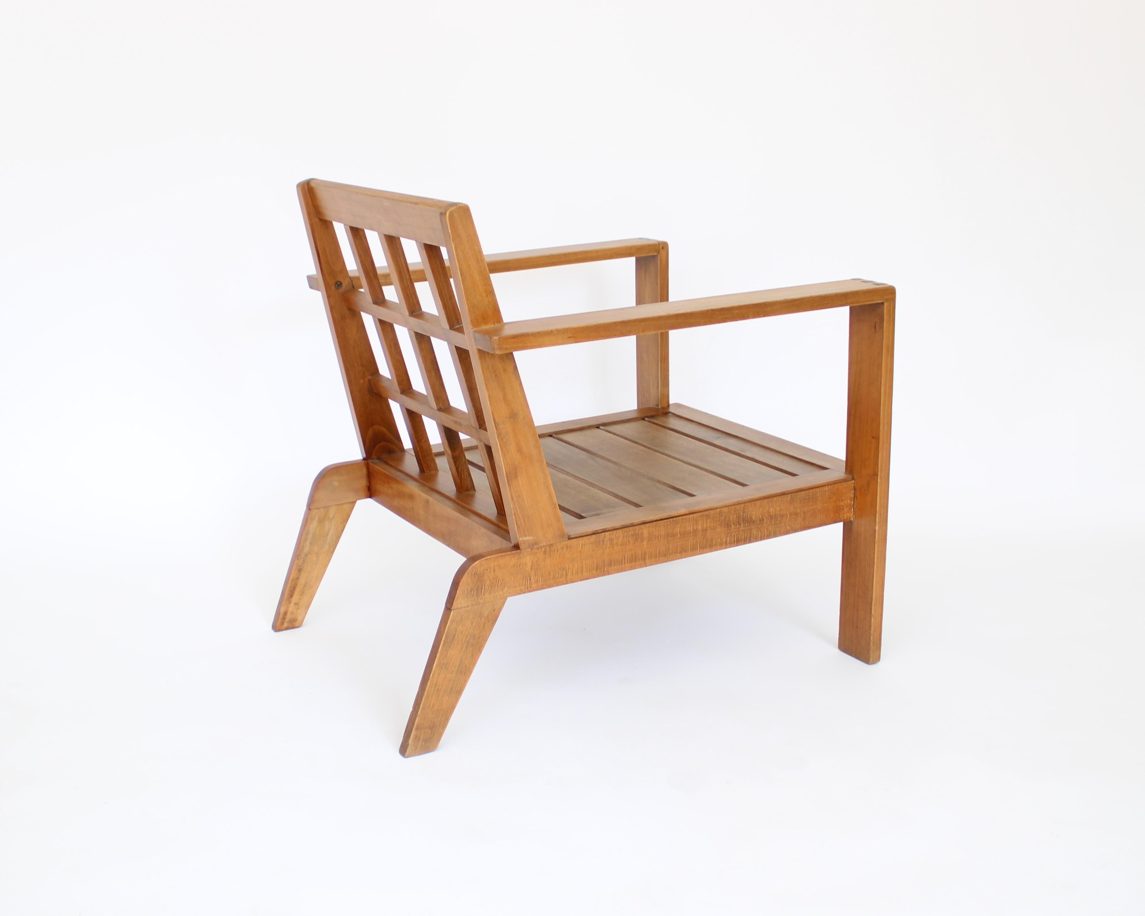 Rene Gabriel French Oak Grid Back Lounge Chair Reconstruction Period  For Sale 3