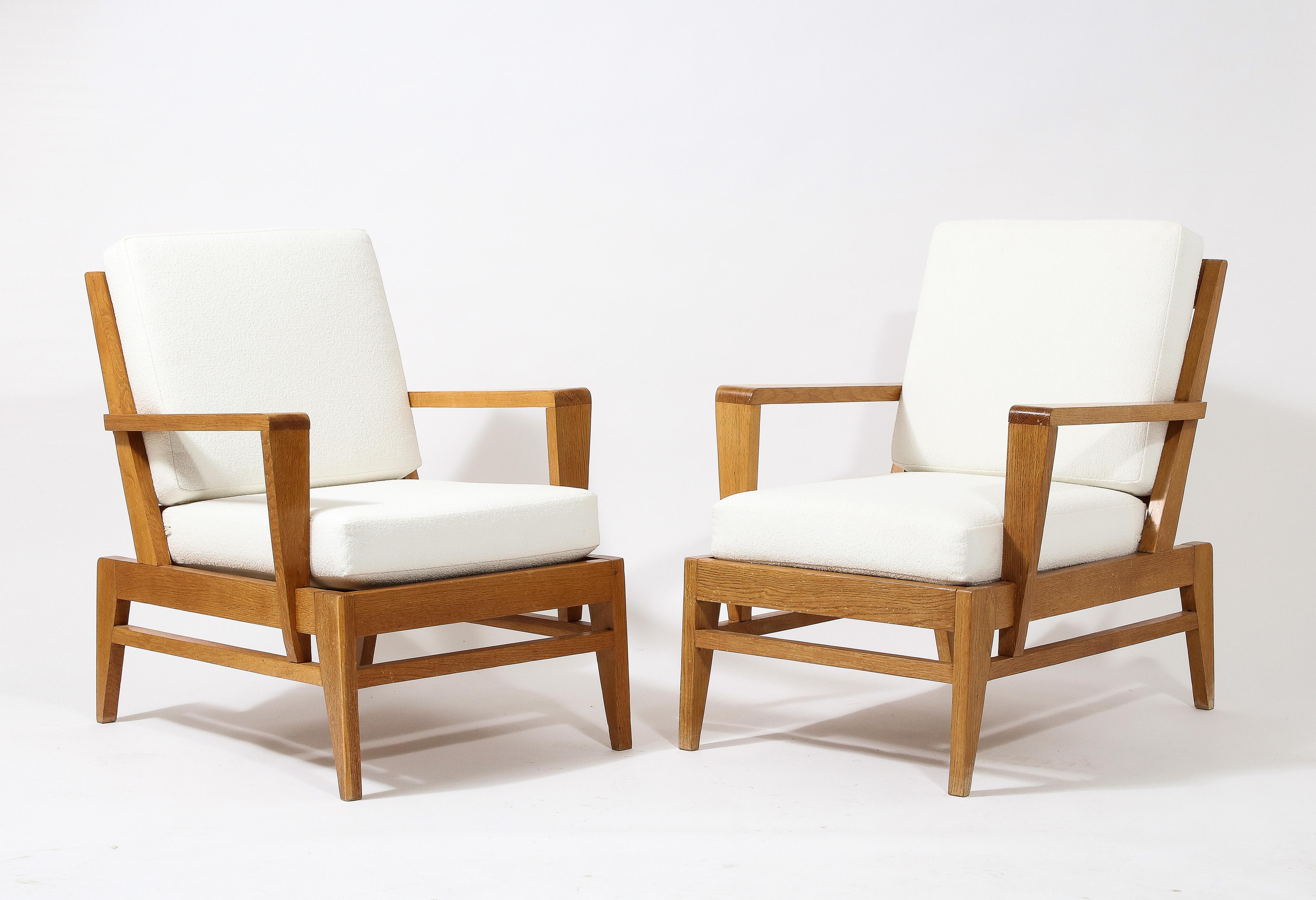 René Gabriel Paar Eiche Lounge Chairs Sessel, Frankreich 1940er Jahre im Angebot 4