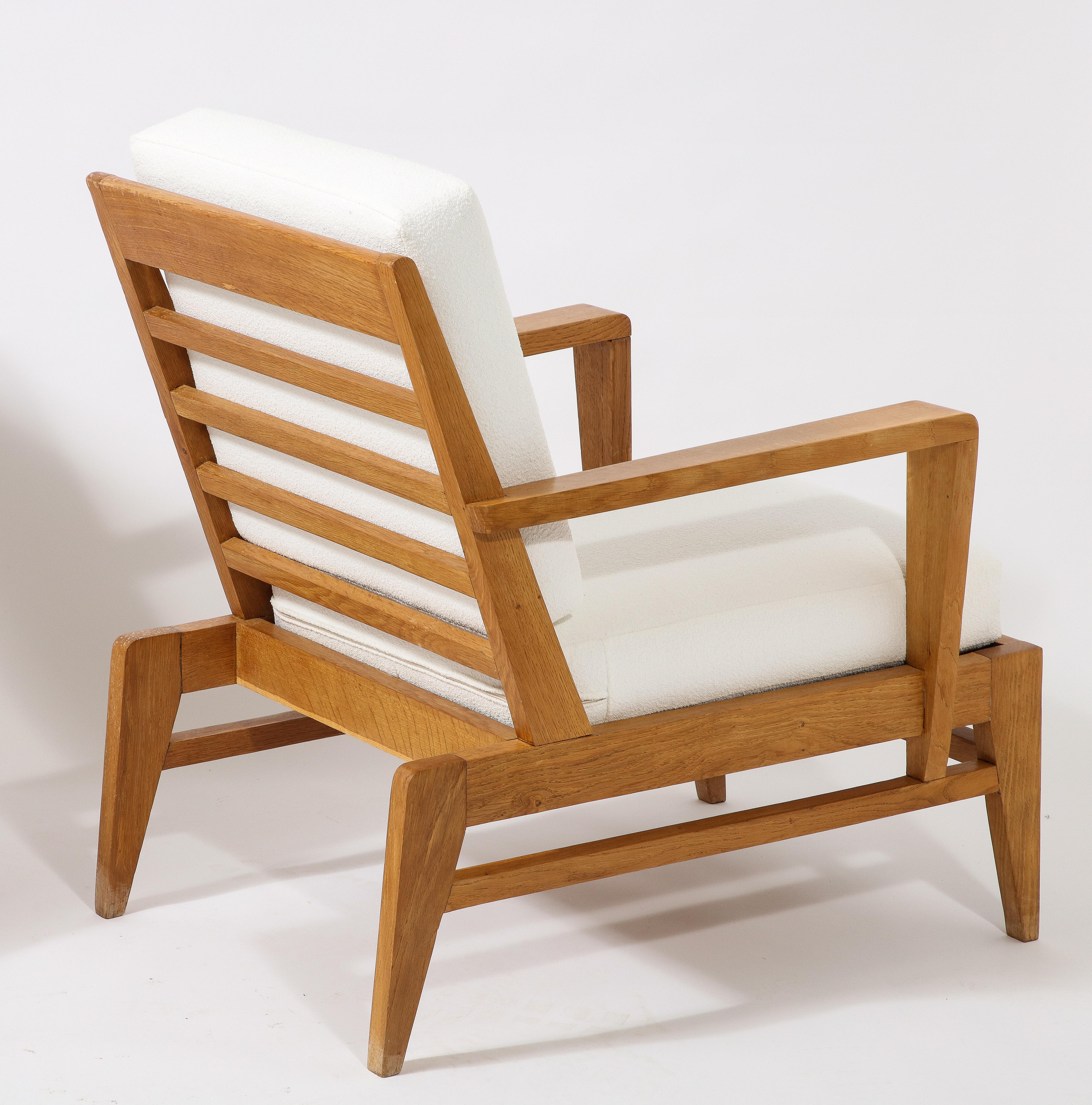 French René Gabriel Pair of Oak Lounge Chairs Armchairs, France 1940’s For Sale