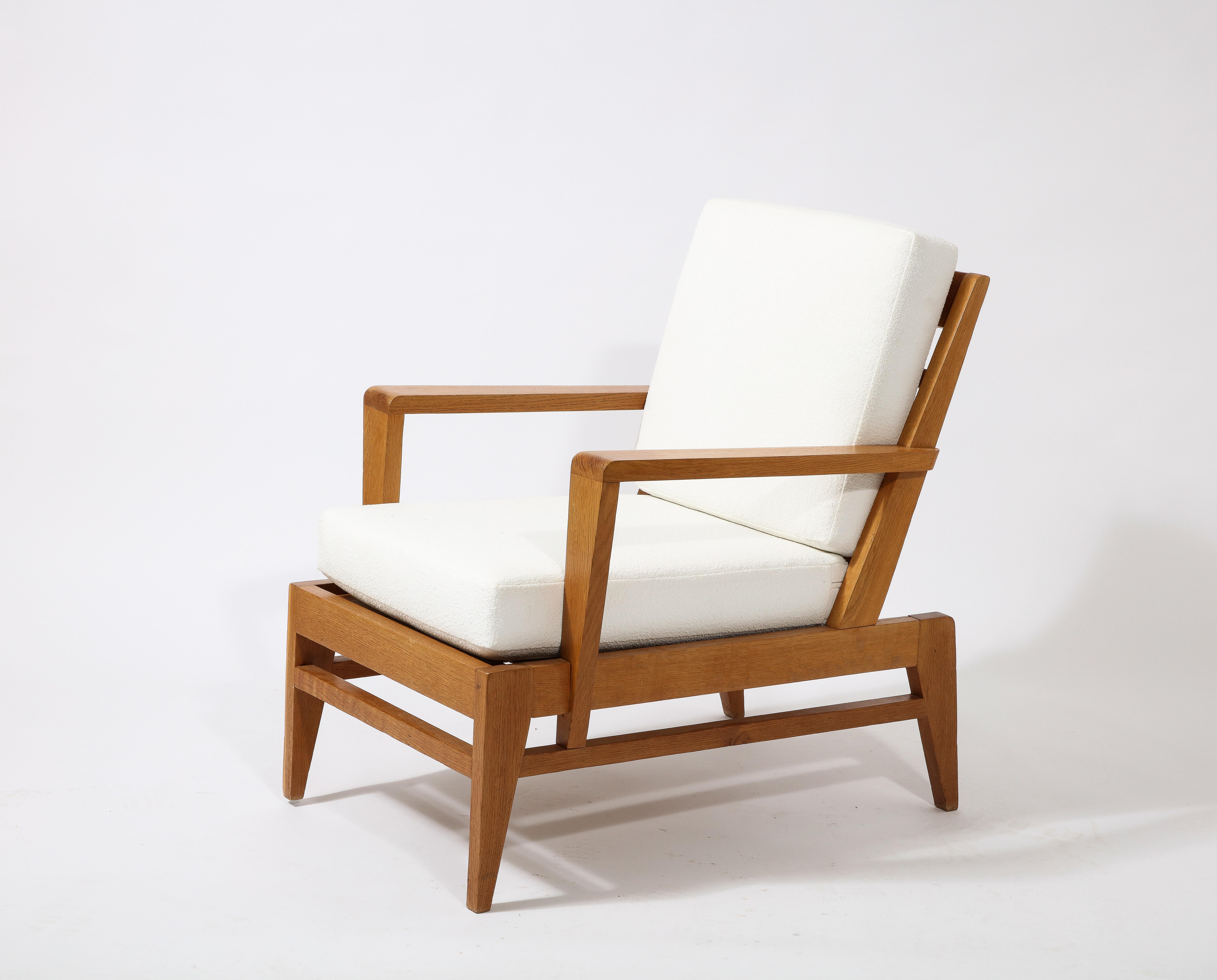 René Gabriel Paar Eiche Lounge Chairs Sessel, Frankreich 1940er Jahre (Eichenholz) im Angebot