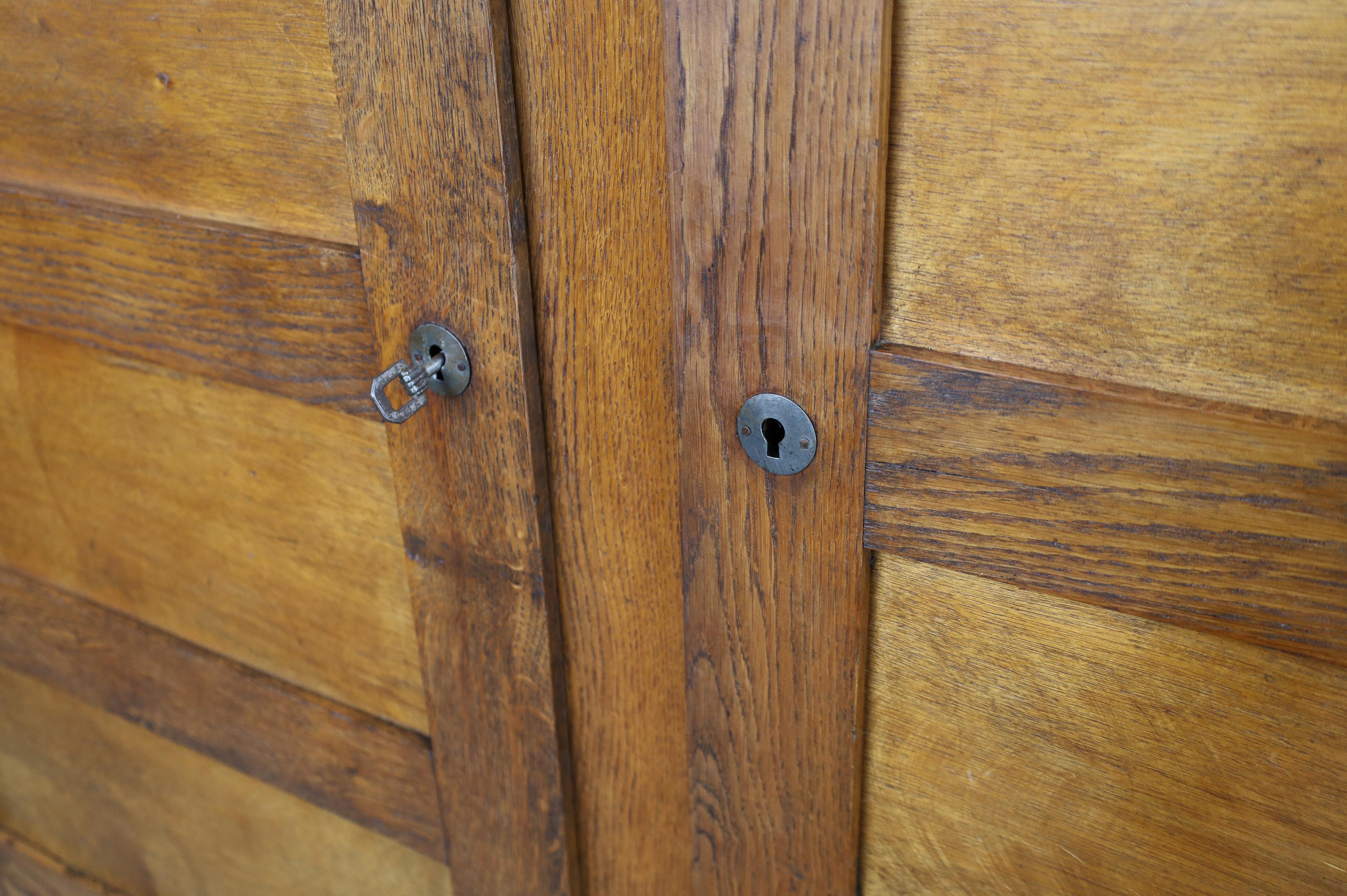 Armoire in Oak Oak di René Gabriel modello S154 per 