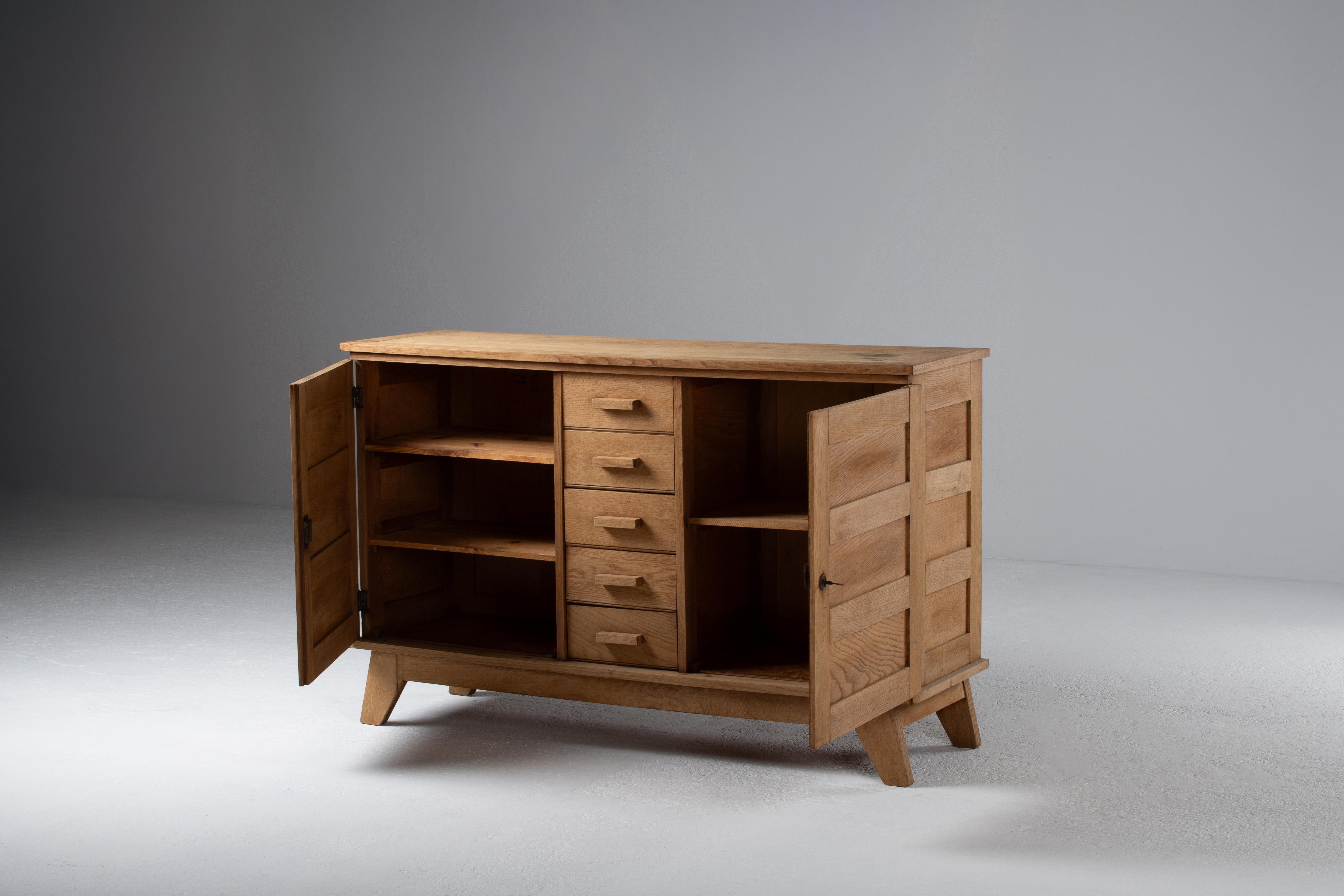 Buffet en Oak René Gabriel, France, années 1940 en vente 2