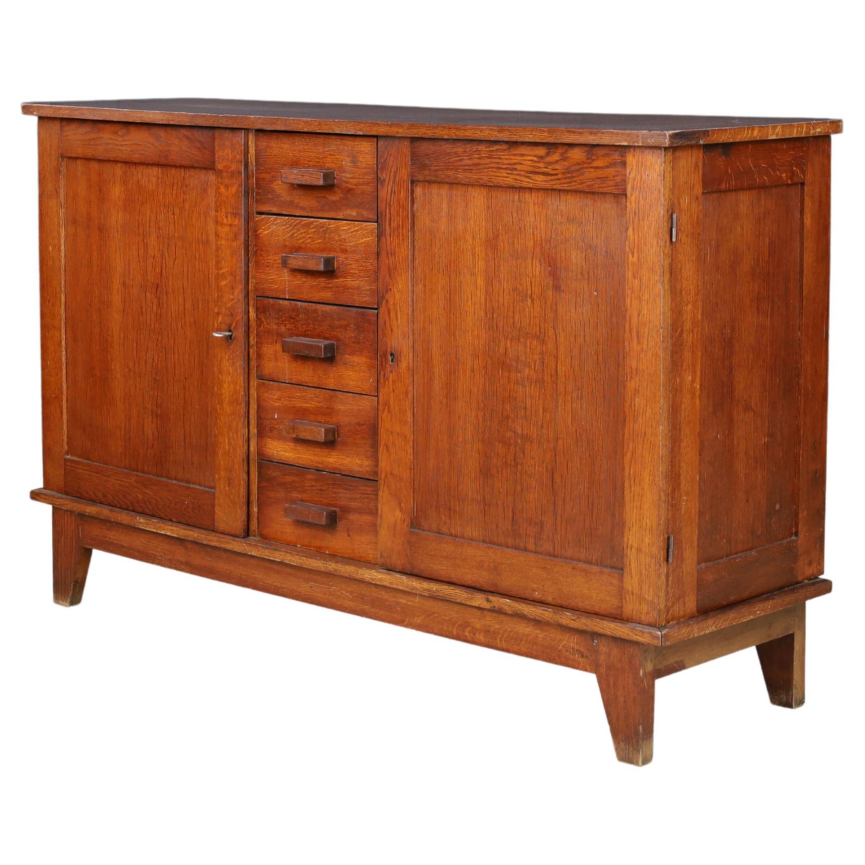 Buffet en chêne patiné René Gabriel, France, années 1940
