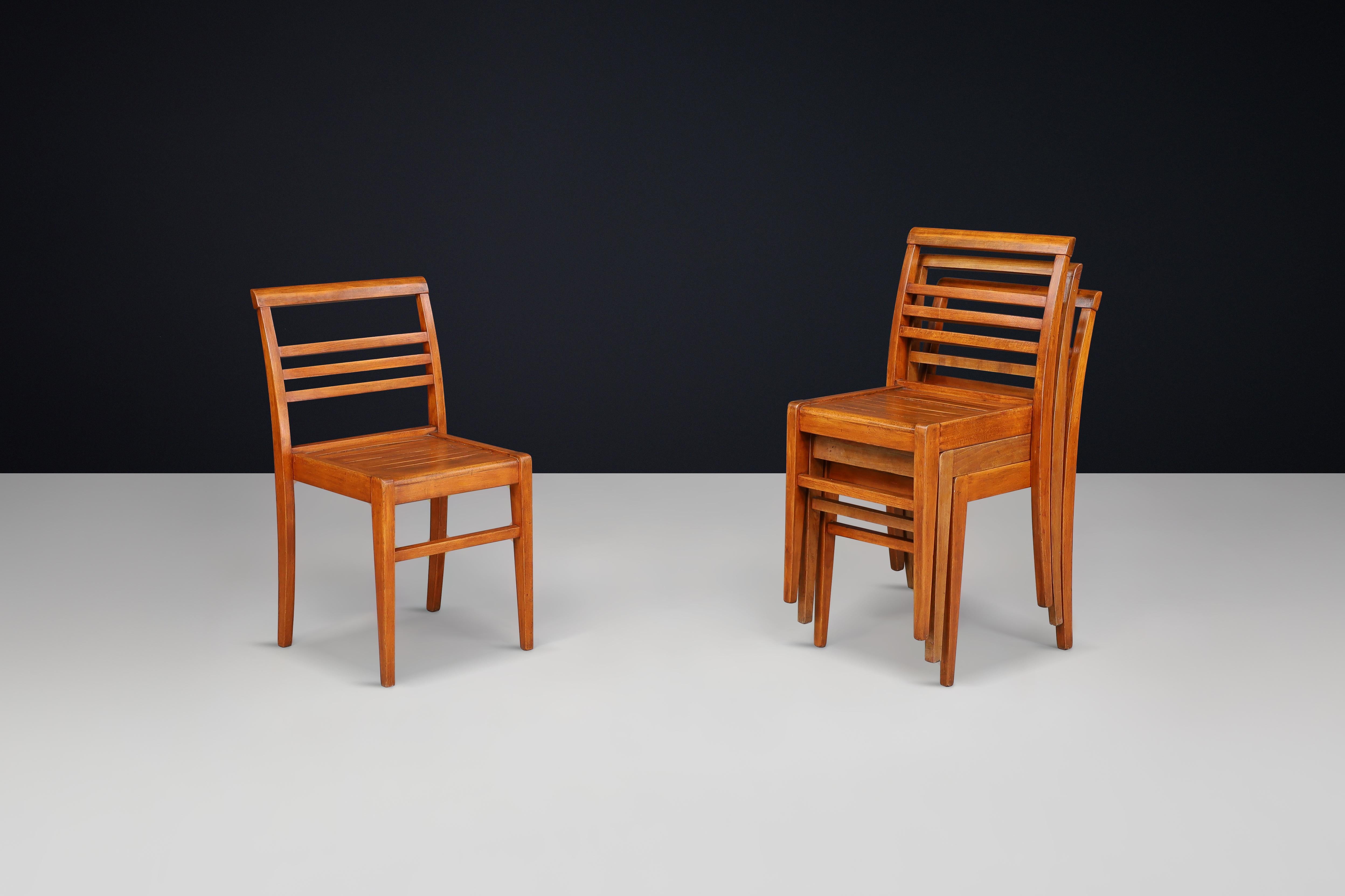 René Gabriel Rekonstruktion Eiche Esszimmerstühle, Frankreich, 1946 - 48+ Verfügbar im Angebot 3