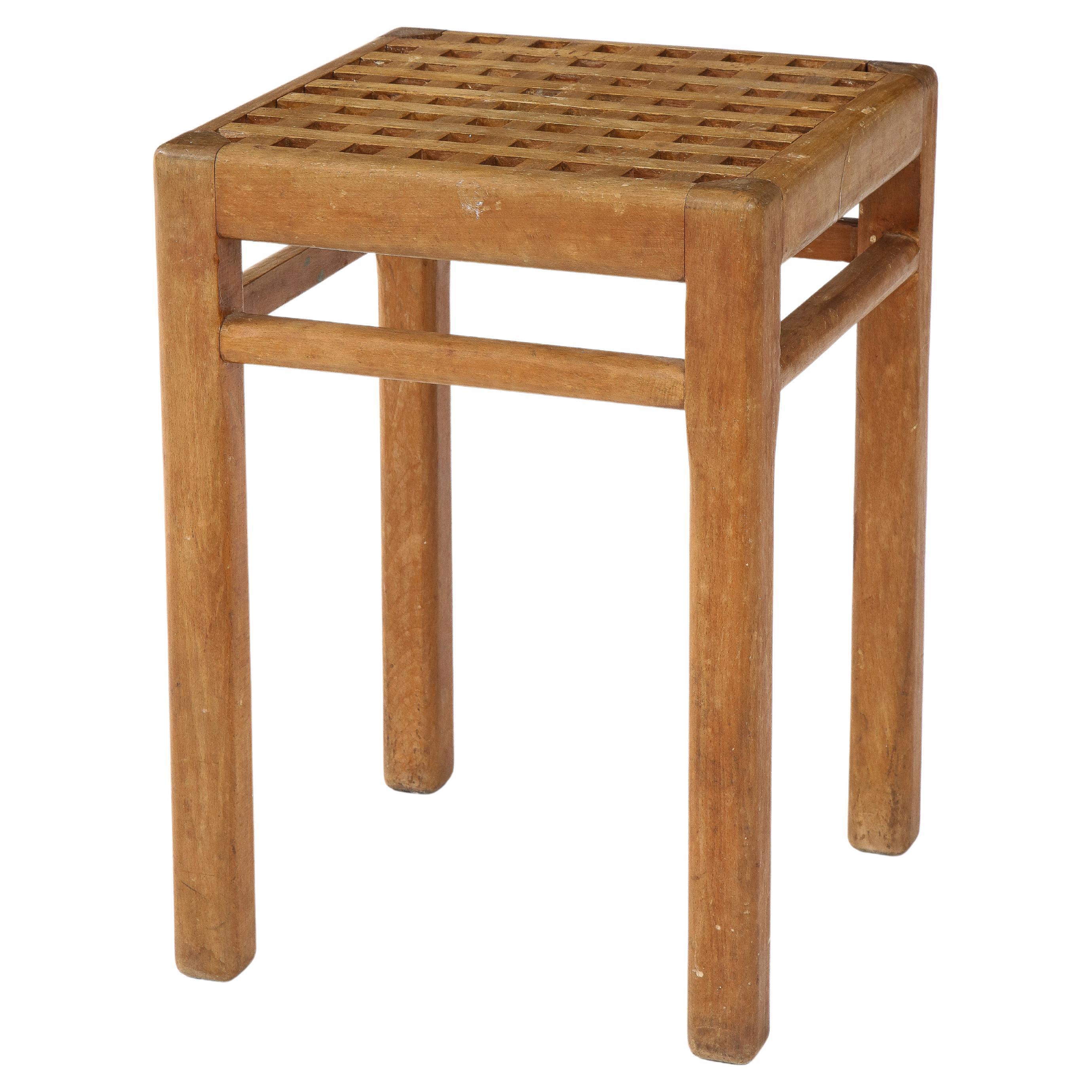 René Gabriel table/stool, France, c. 1940
Beech
Measures: H: 17 W: 12 D: 12 in.