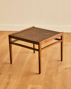 Mesa baja o auxiliar enrejada de teca Rene Gabriel