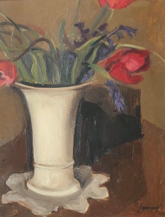 Bouquet de fleurs en vase blanc et nacre
