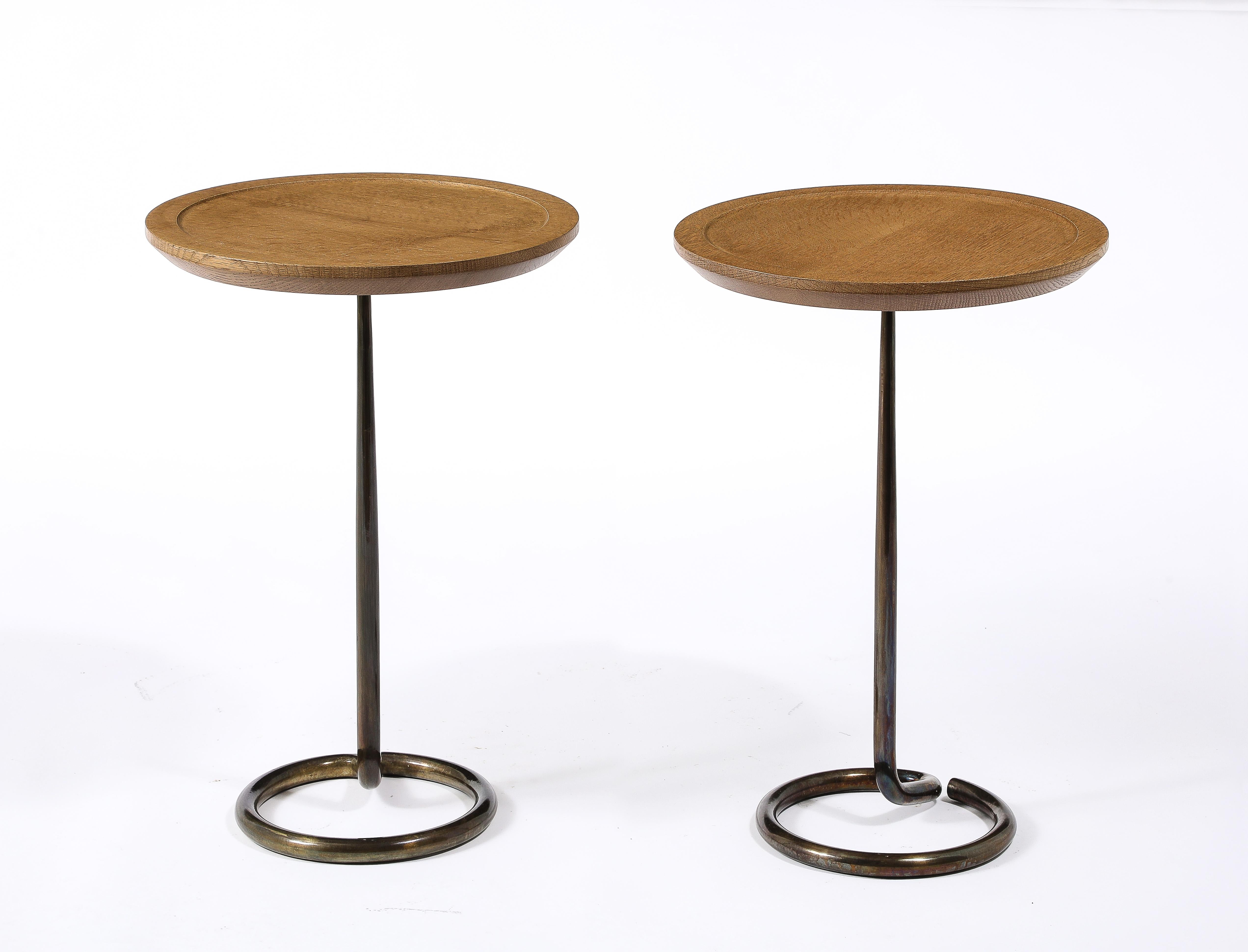 Moderne Table d'appoint en laiton et Oak Oak René Herbst, France 1950's