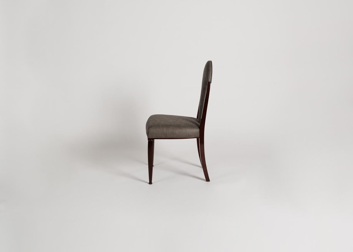 Ren Joubert & Philippe Petit für DIM, Paar Art-déco-Stühle, Frankreich, 1925 (Geschnitzt) im Angebot