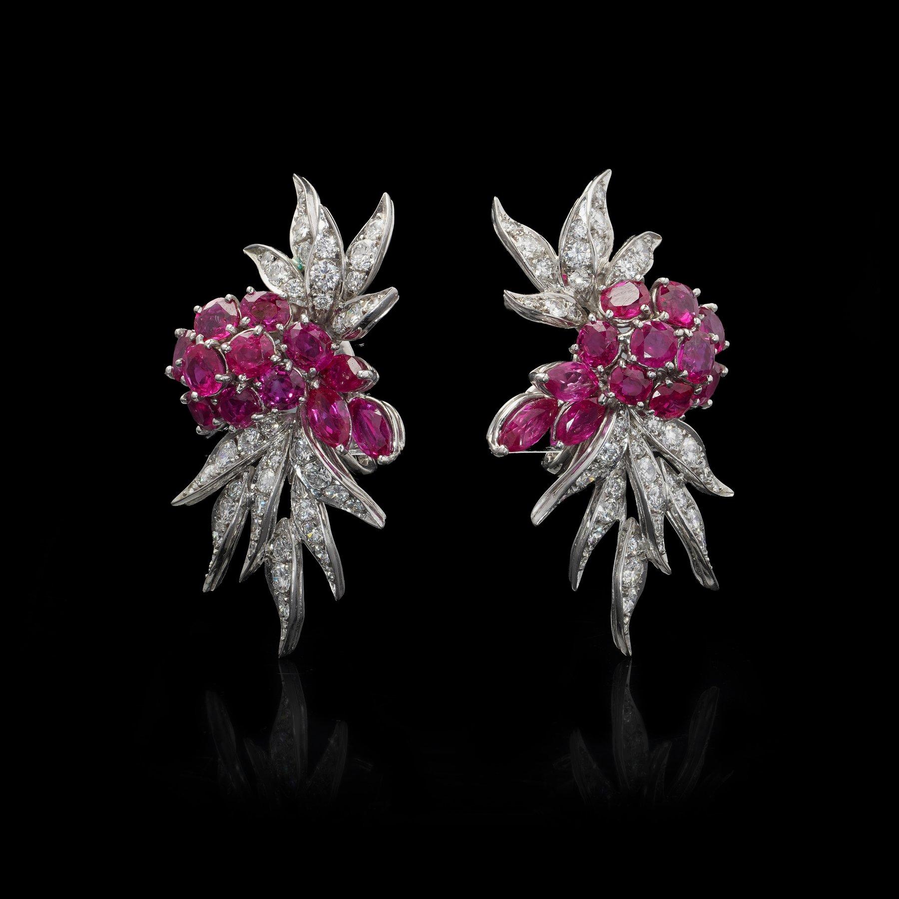 René Kern Platino 7.35 ct. Rubí y 2,20 ct. Pendientes de clip con diamantes, circa 1950 en venta 3