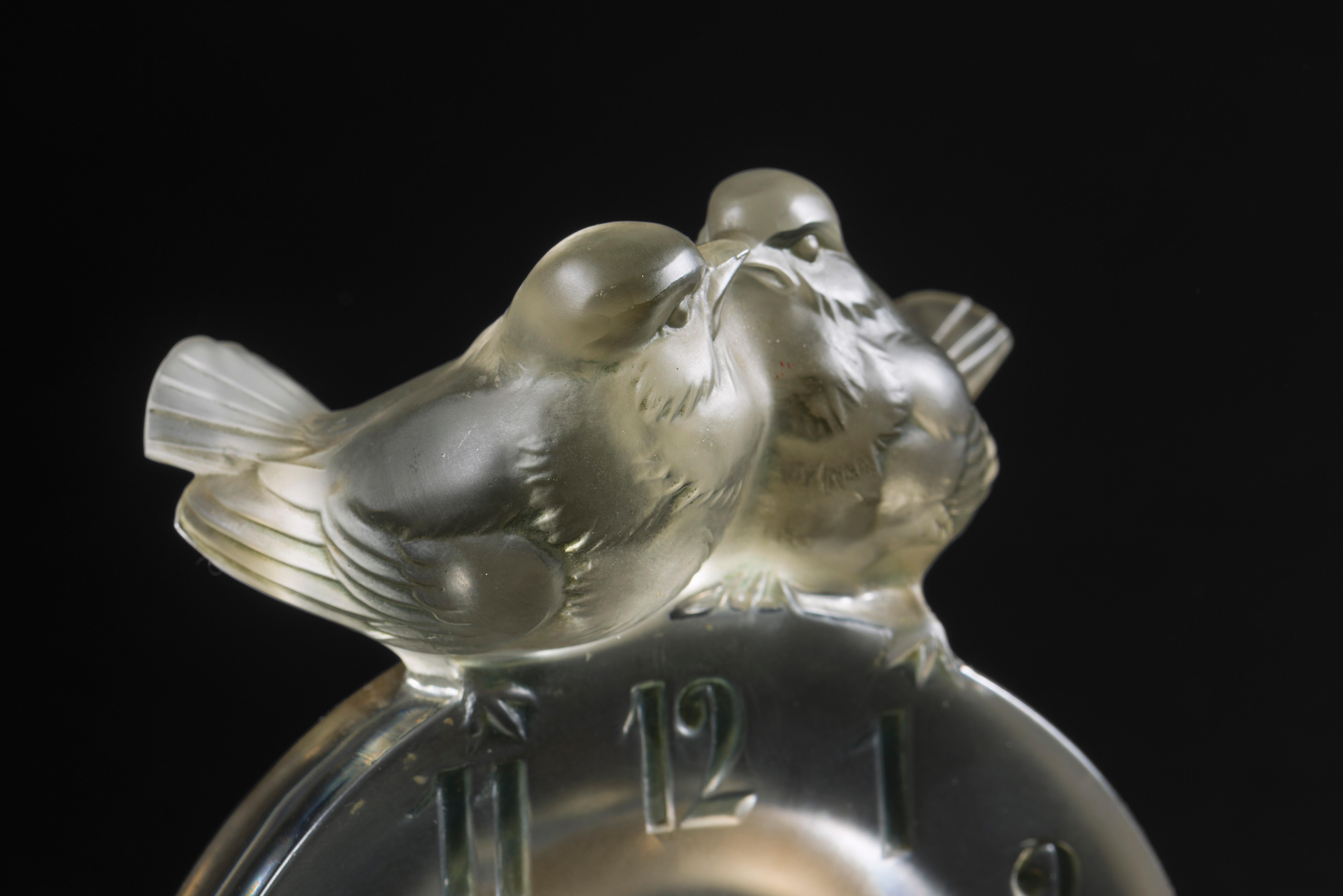 René Lalique (1860-1945) Pendule 8 jours ANTOINETTE (1931) en vente 4