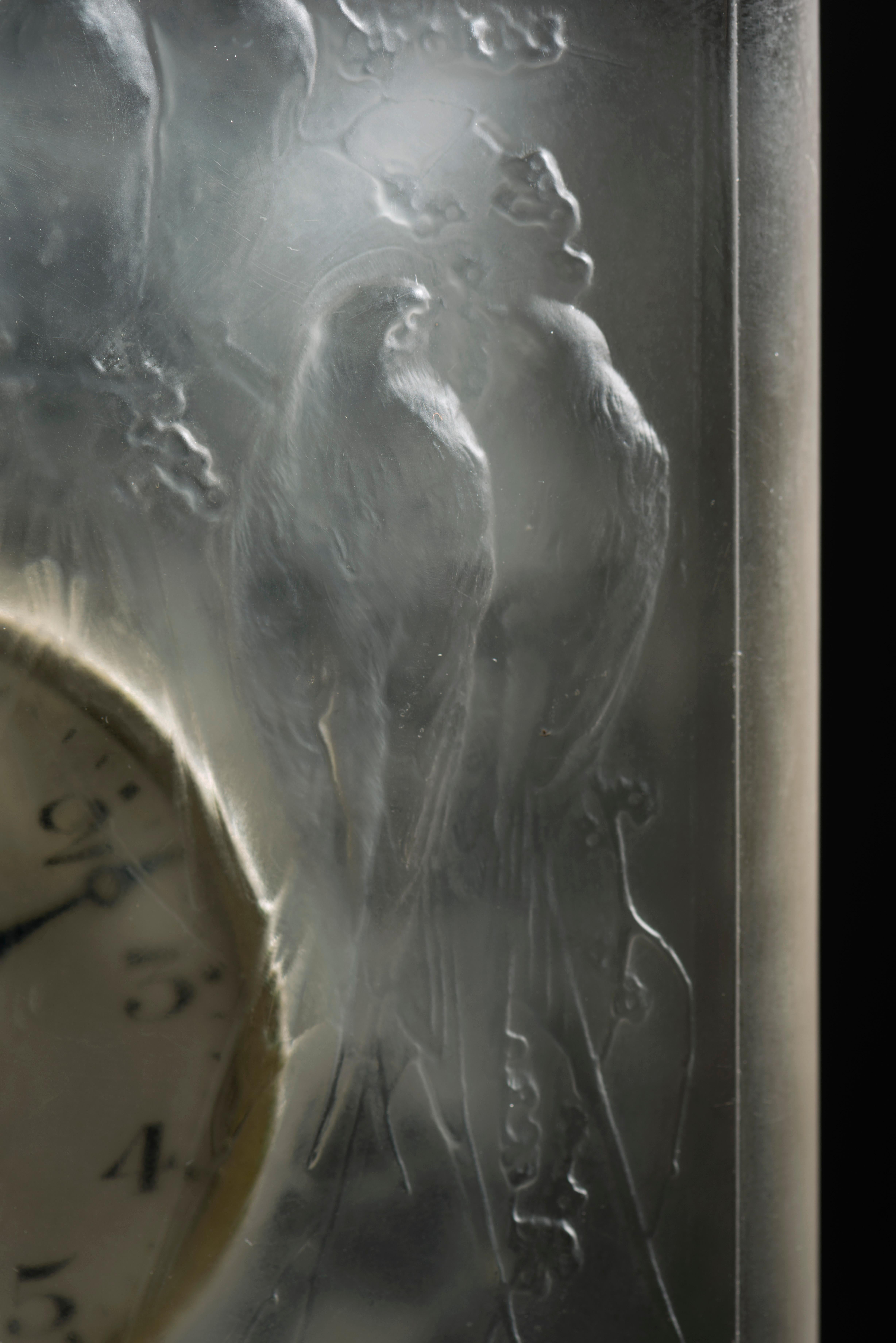 René Lalique (1860-1945) 8-Day Clock “ANTOINETTE” (1931) For Sale 1