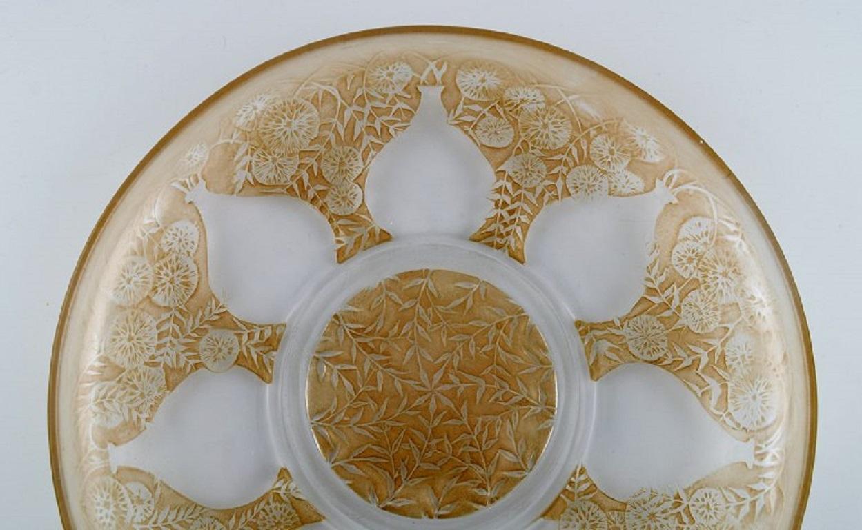 René Lalique (1860-1945), France. 
Grand plat / bol 