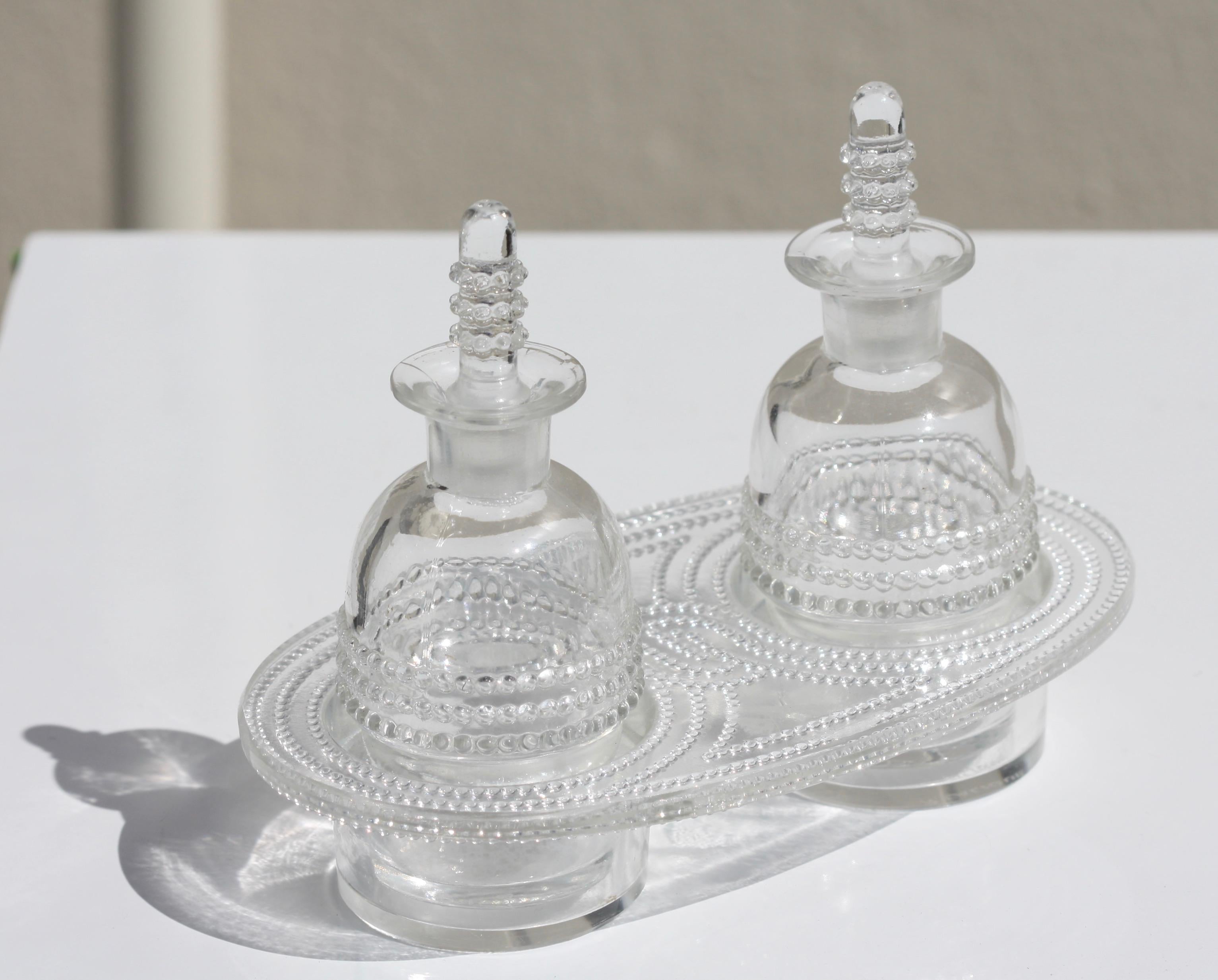Rene Lalique Nippon et Tokyo A R.Lalique Glass Oil and Vinegar Set For Sale 2