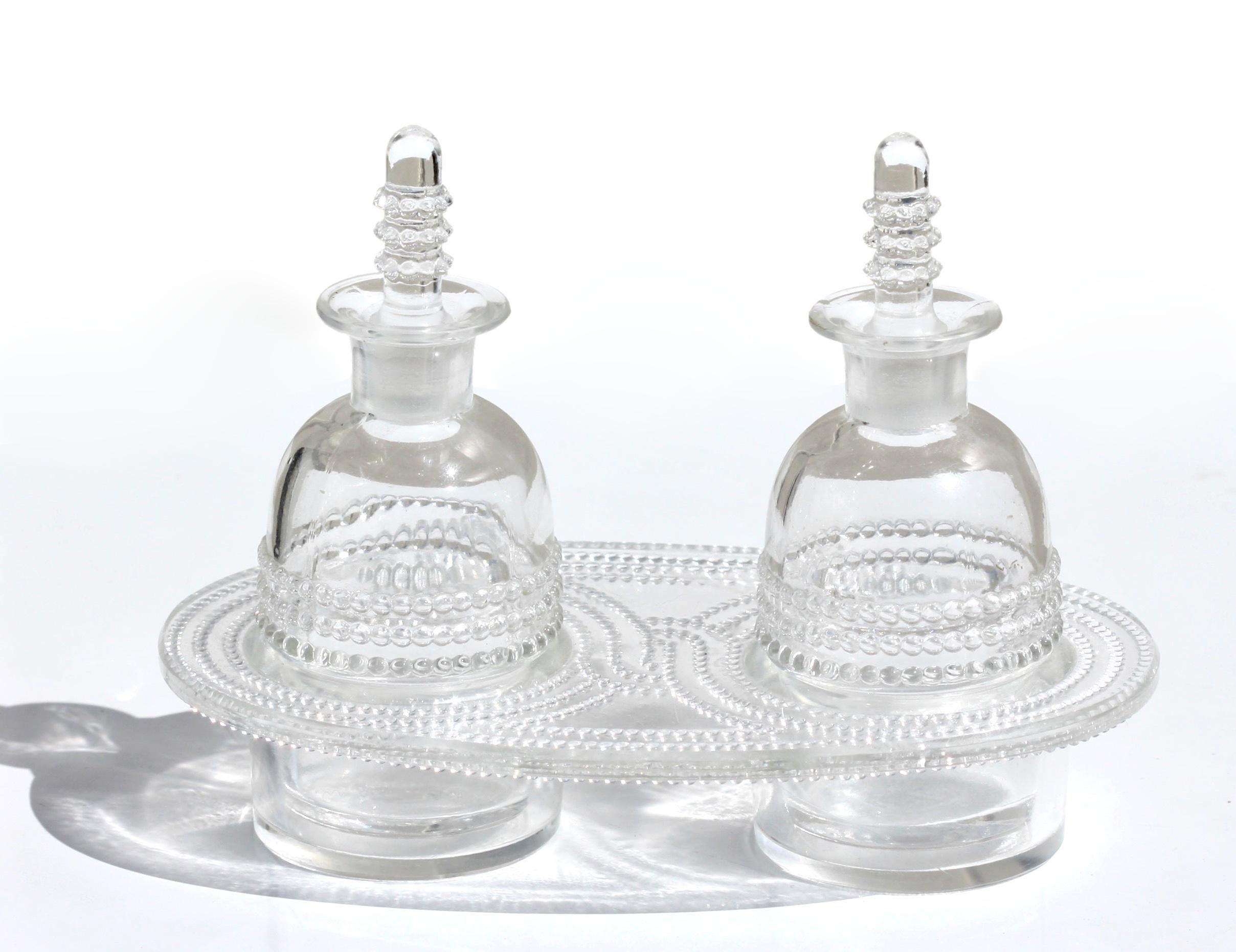 Rene Lalique Nippon et Tokyo A R.Lalique Glass Oil and Vinegar Set For Sale 3