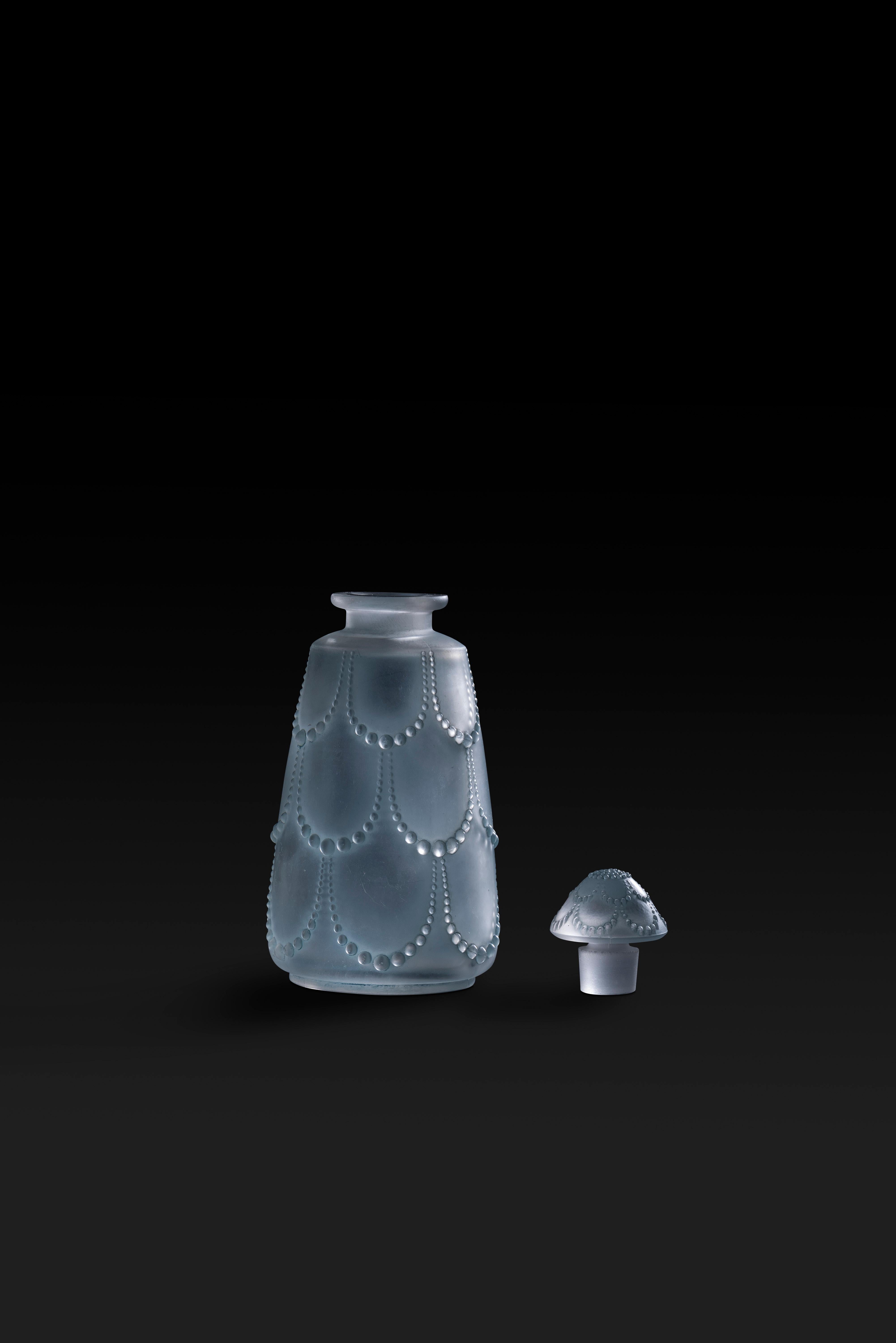 RENE LALIQUE (1860-1945) frasco de perfume N°. 2 set de tocador 