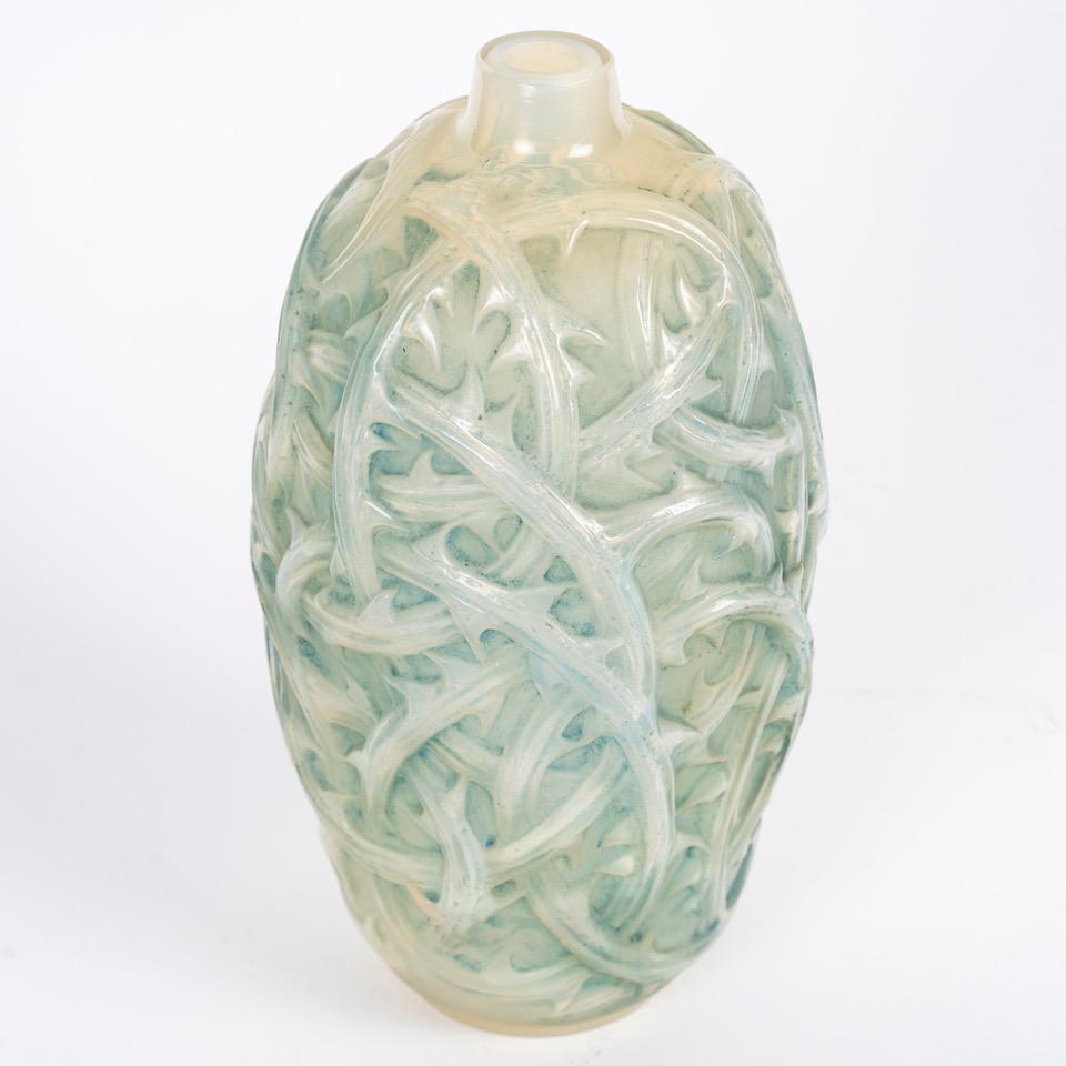 French René Lalique -1921- Ronces Opalescent Vase