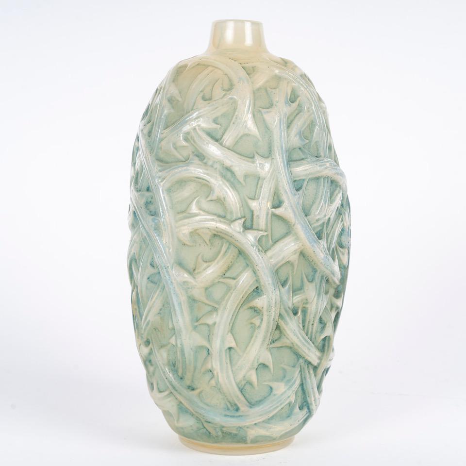 René Lalique -1921- Ronces Opalescent Vase In Excellent Condition In SAINT-OUEN-SUR-SEINE, FR