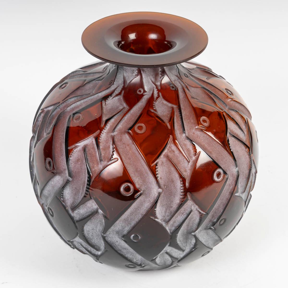 René Lalique, 1928 - Vaso color ambra 