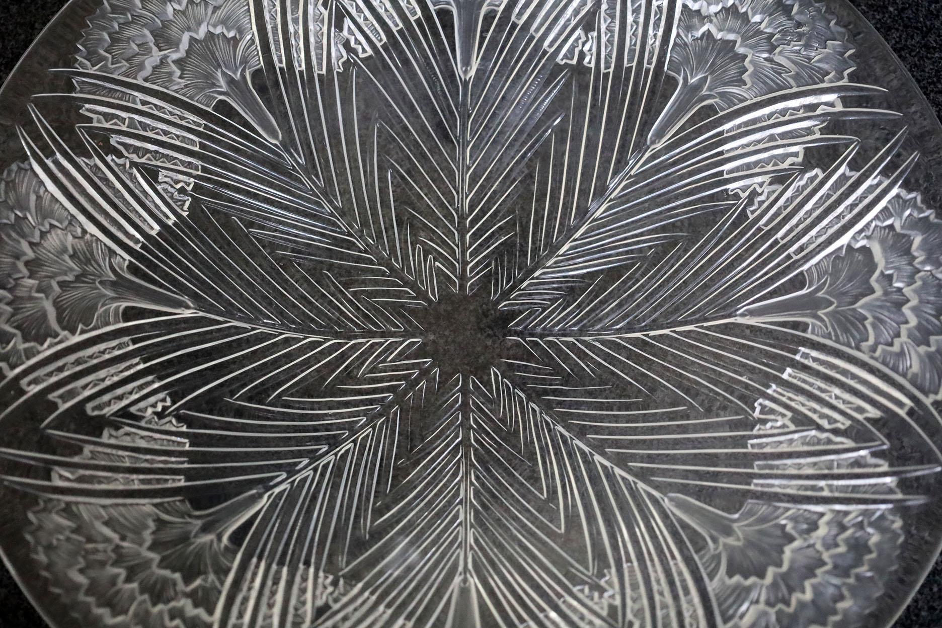 Cuenco de 1930 de René Lalique Moldeado en venta
