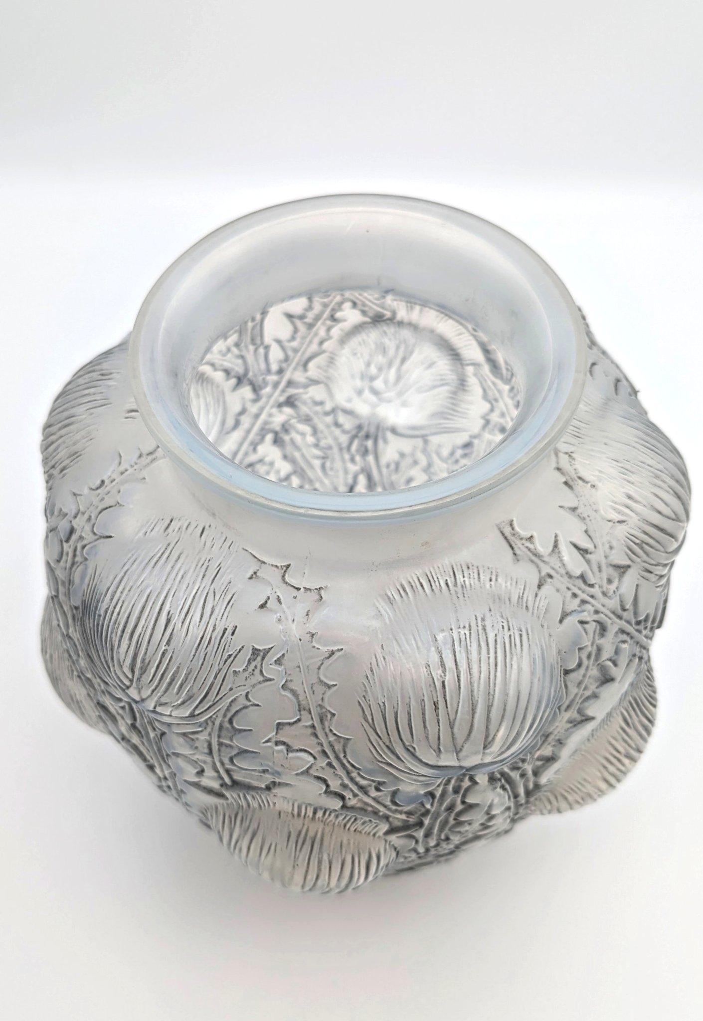 René Lalique un jarrón opalsecente art déco Domrémy Francés en venta