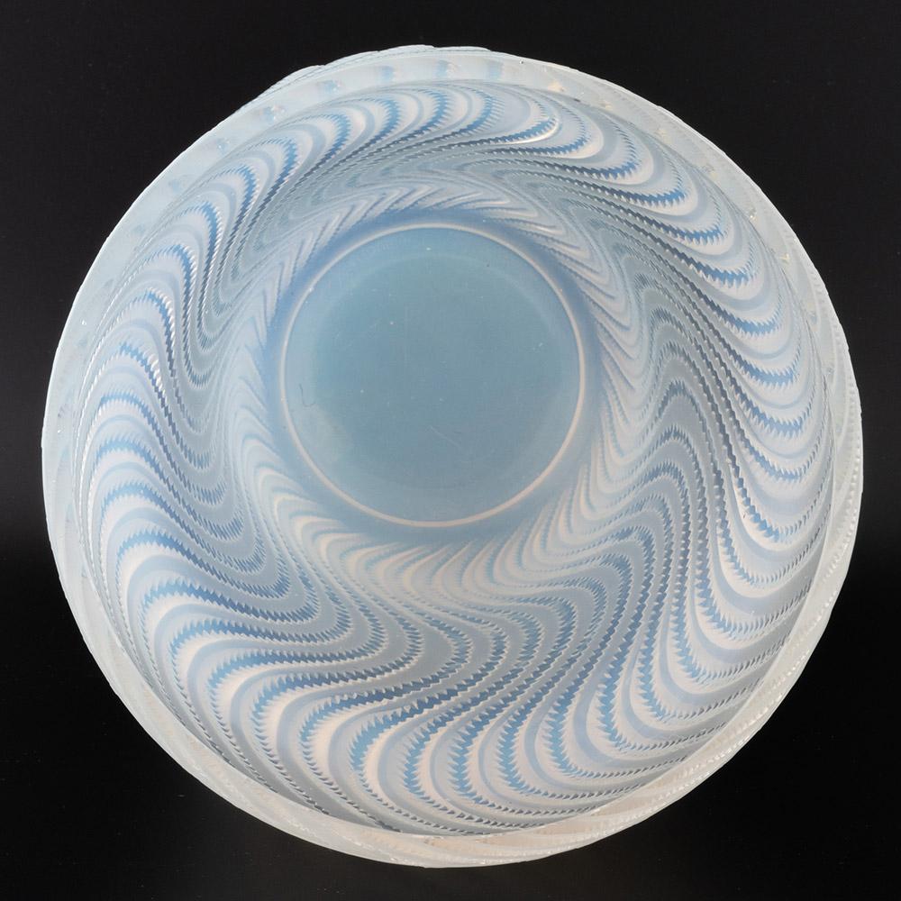 Mid-20th Century Rene Lalique Actinia Vase Designed 1934 Marcilhac 10-889