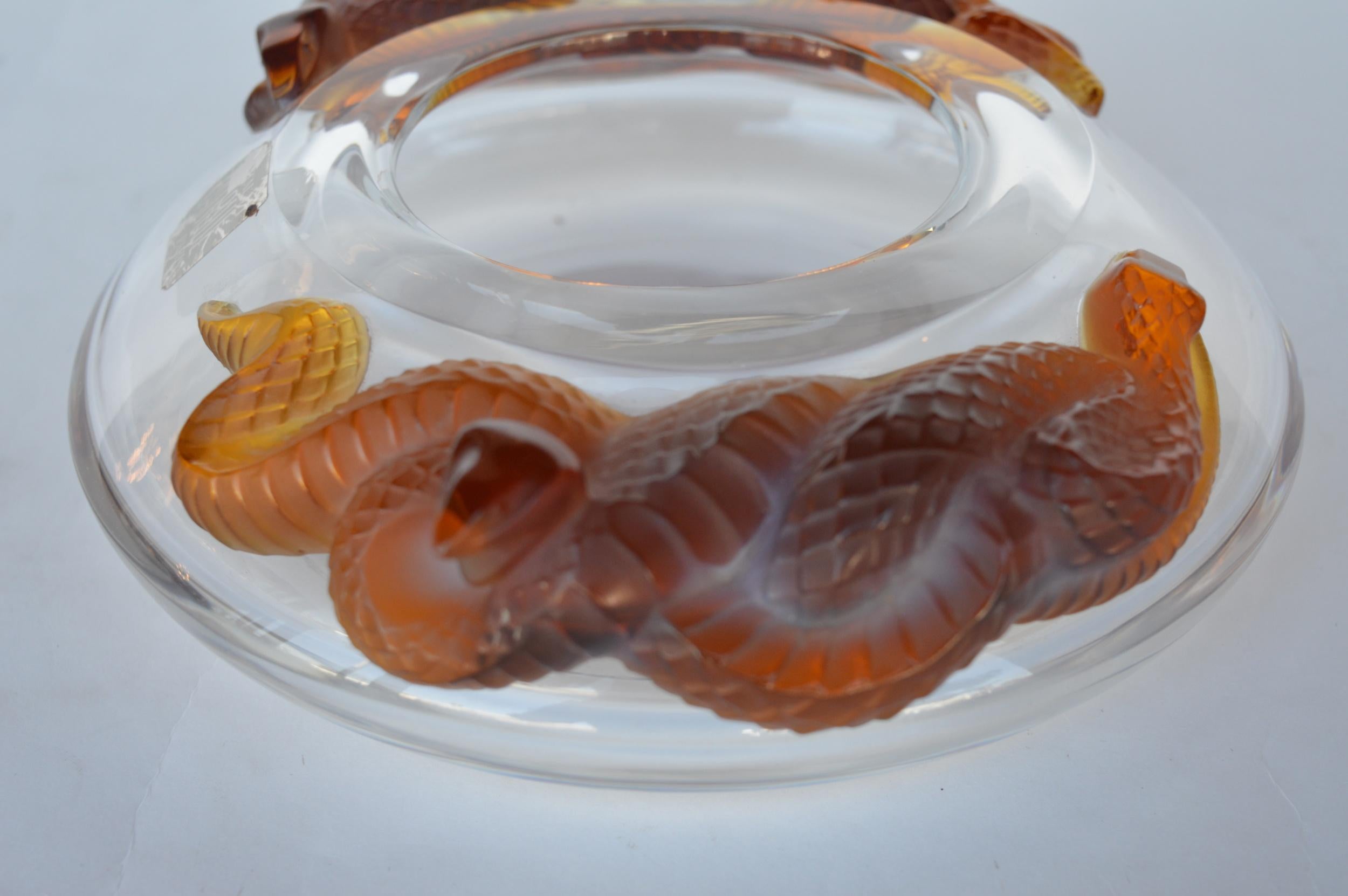 René Lalique Amber Snake Glass Vase In Excellent Condition For Sale In Los Angeles, CA