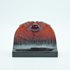 Rene Lalique Amber Two Eagles paperweight C1914