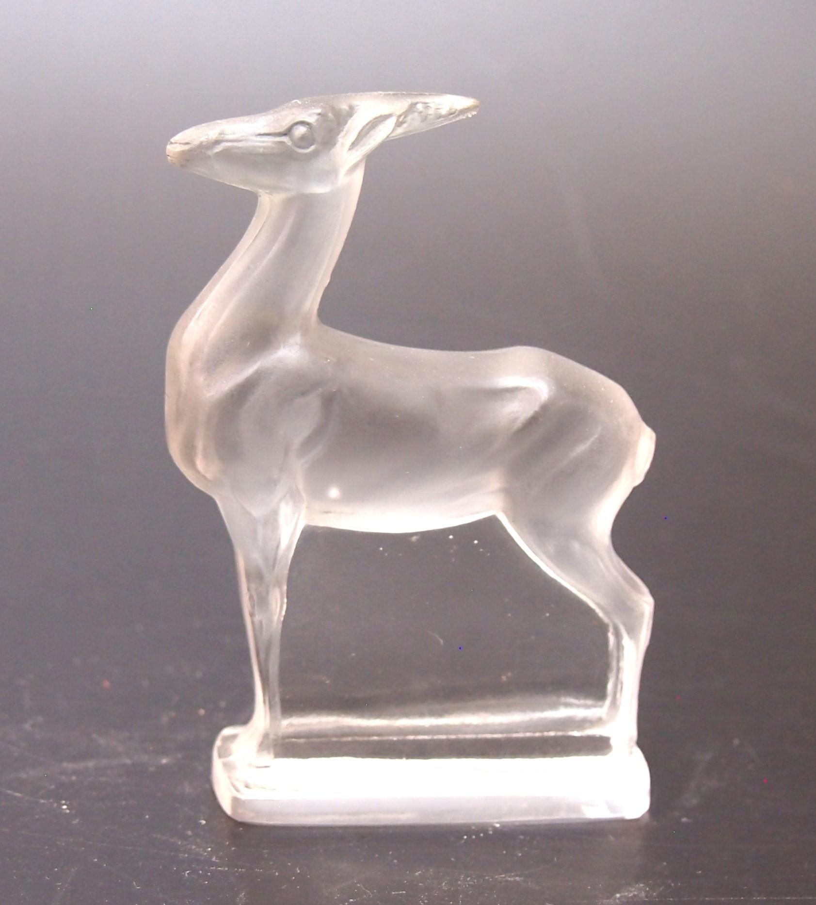 Papierbeschwerer „Antelope“ von Rene Lalique, signiert um 1929, original grau lackiert im Angebot 1